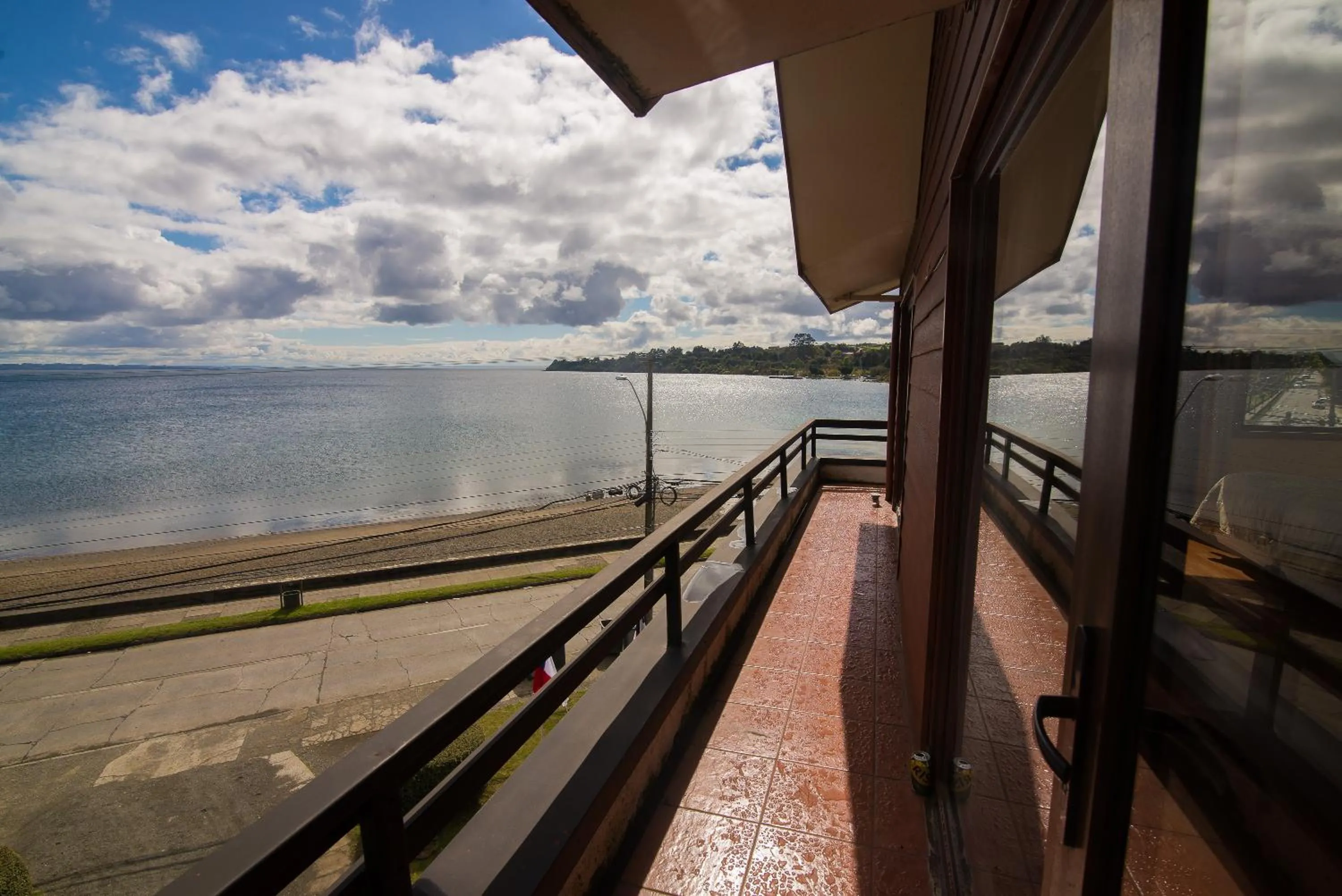 Hotel y cabañas Terrazas del Lago