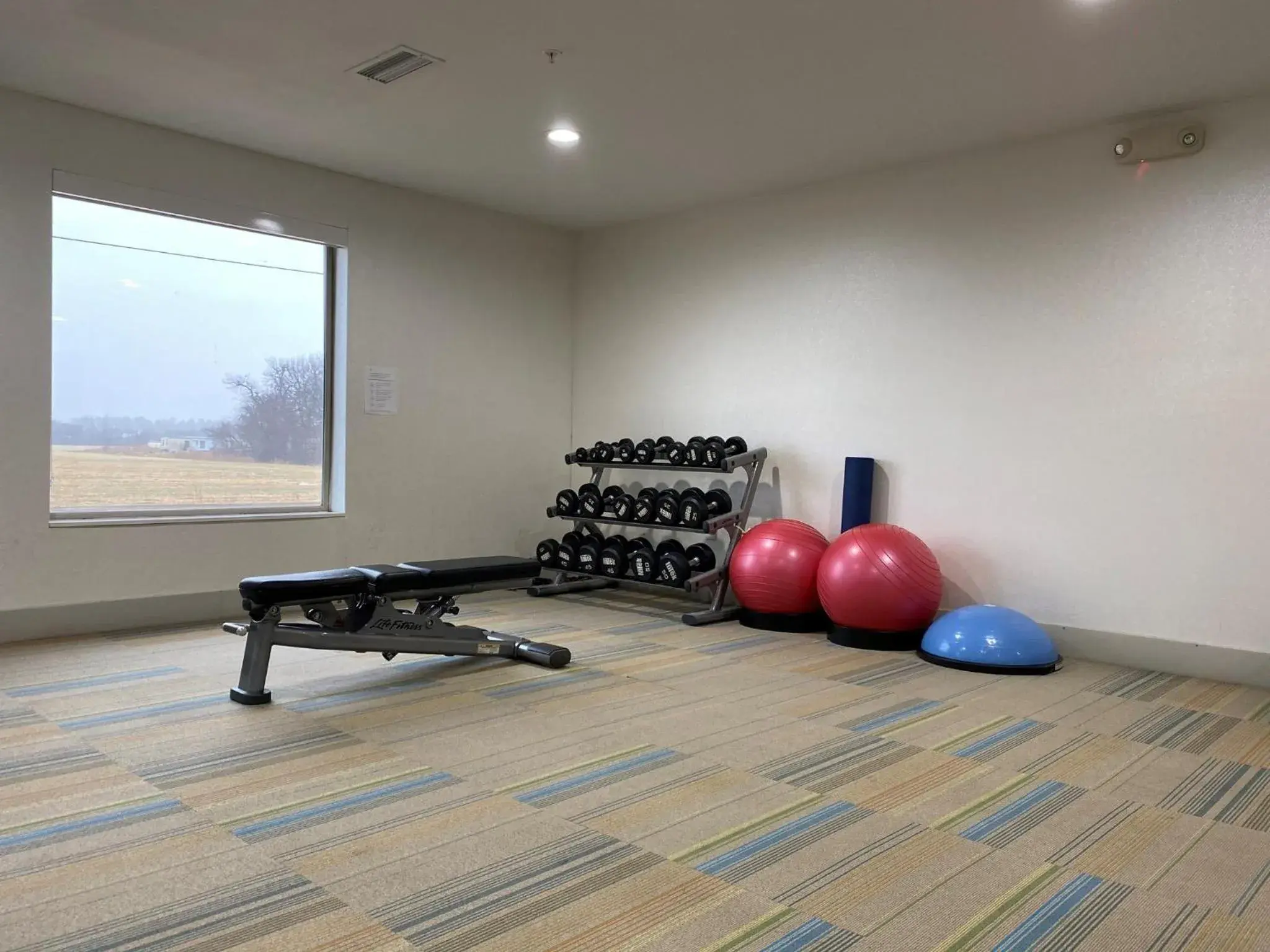 Fitness centre/facilities in Holiday Inn Express and Suites Hotel - Pauls Valley by IHG Fitness centre/facilities in Holiday Inn Express and Suites Hotel - Pauls Valley by IHG
