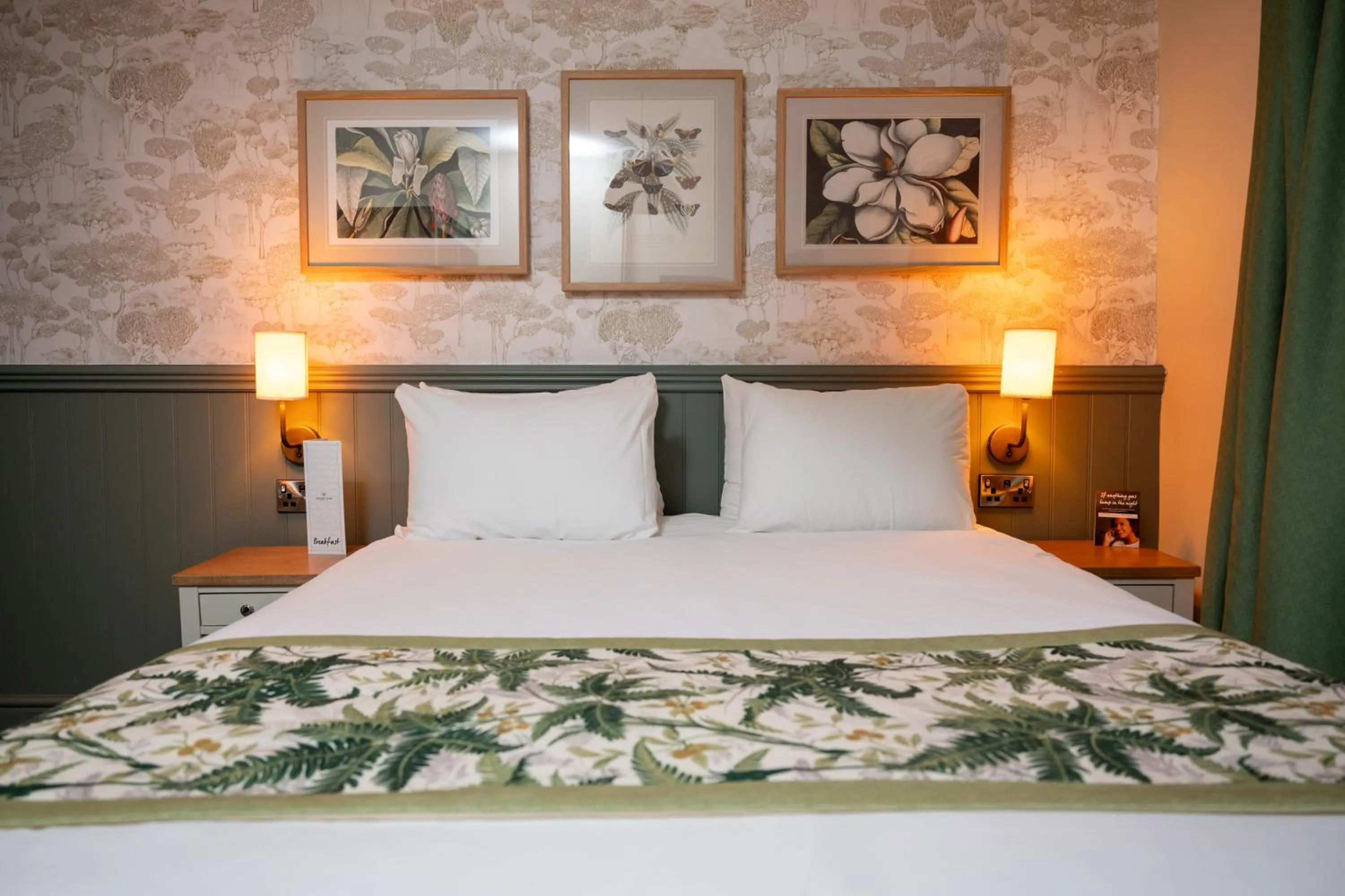 Bed in Rockingham Arms By Greene King Inns