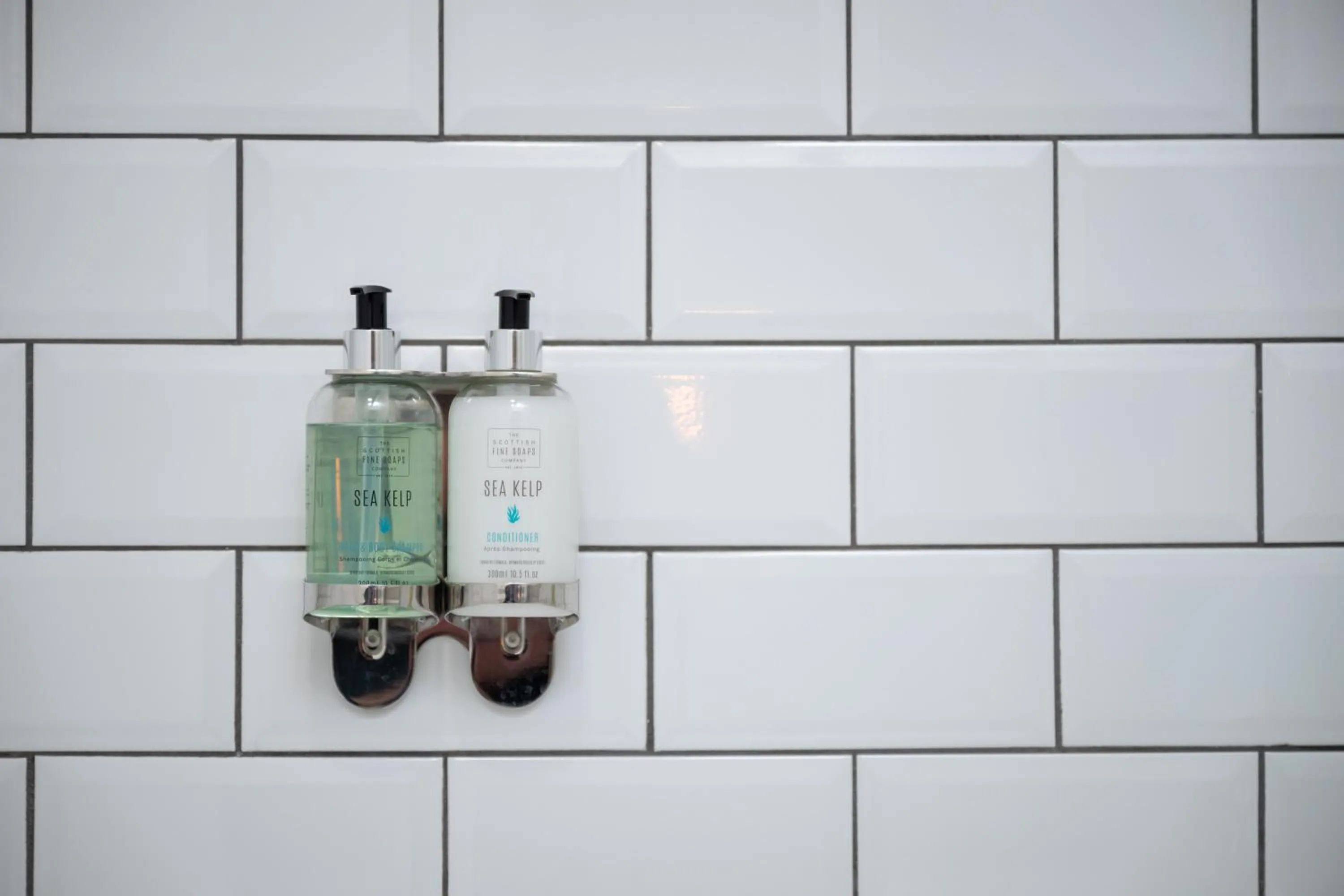 Bathroom in Rockingham Arms By Greene King Inns