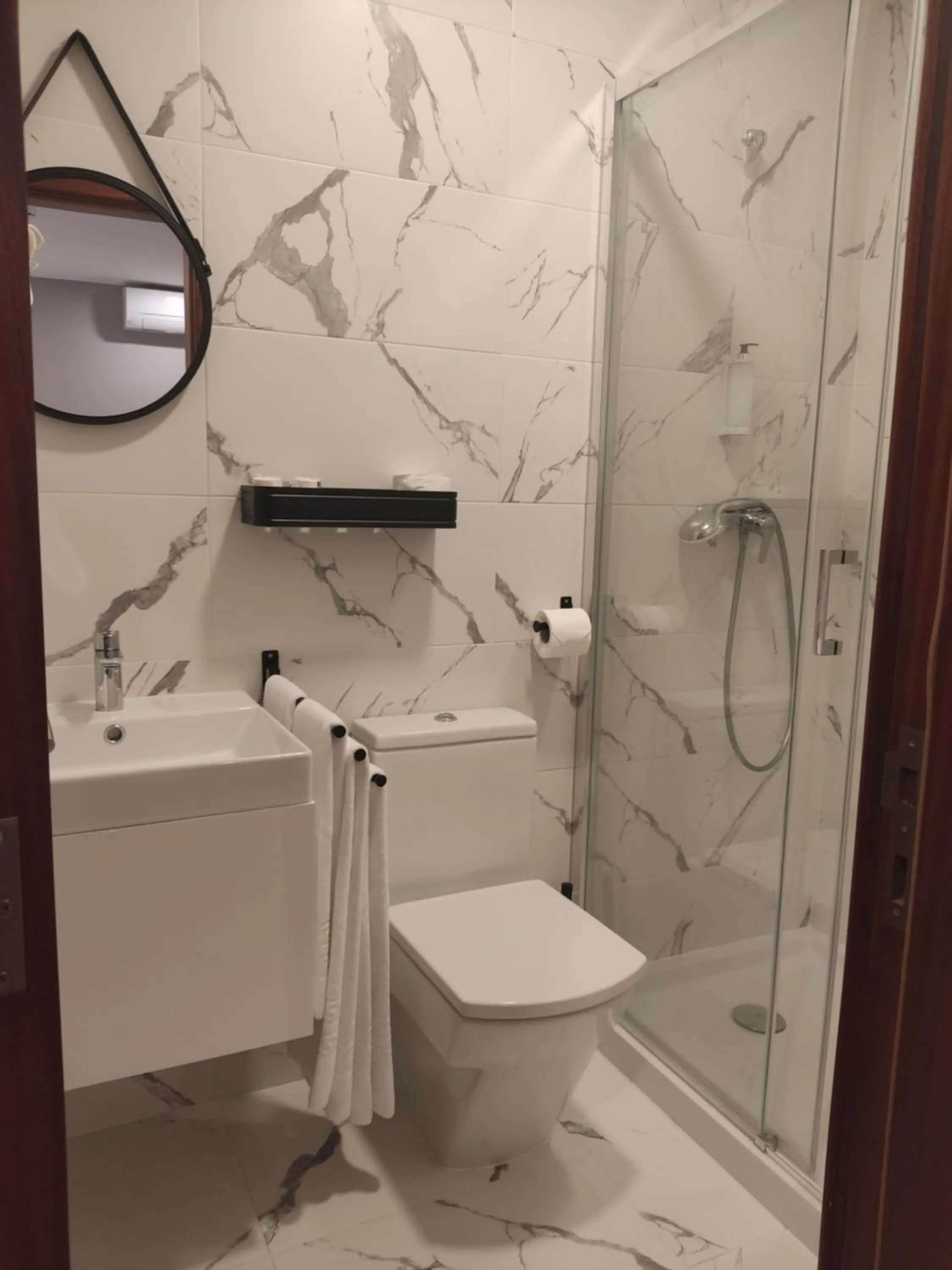 Toilet in Hotel Rural Solar das Arcadas