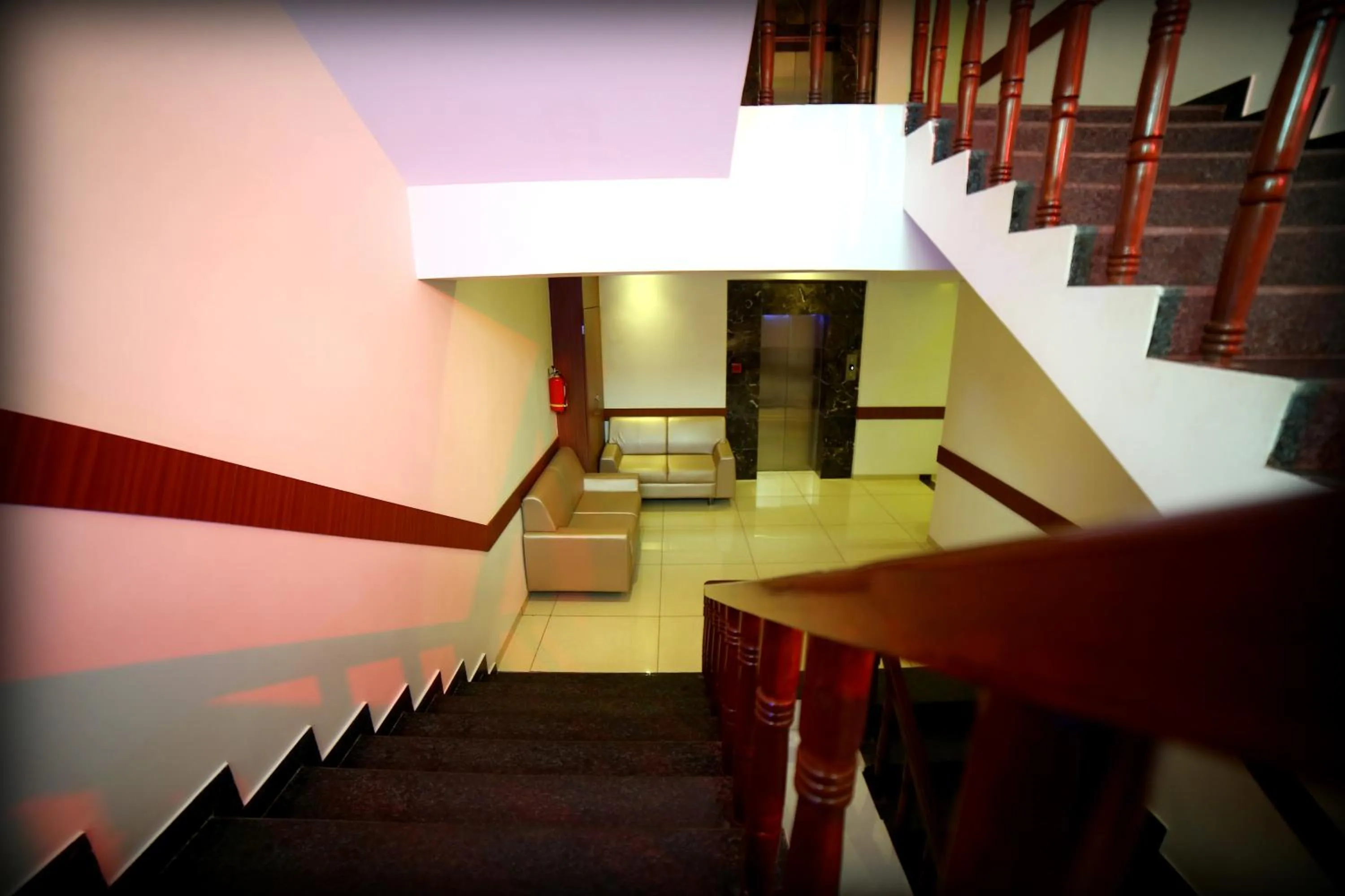 Area and facilities in Grand Plaza Suites