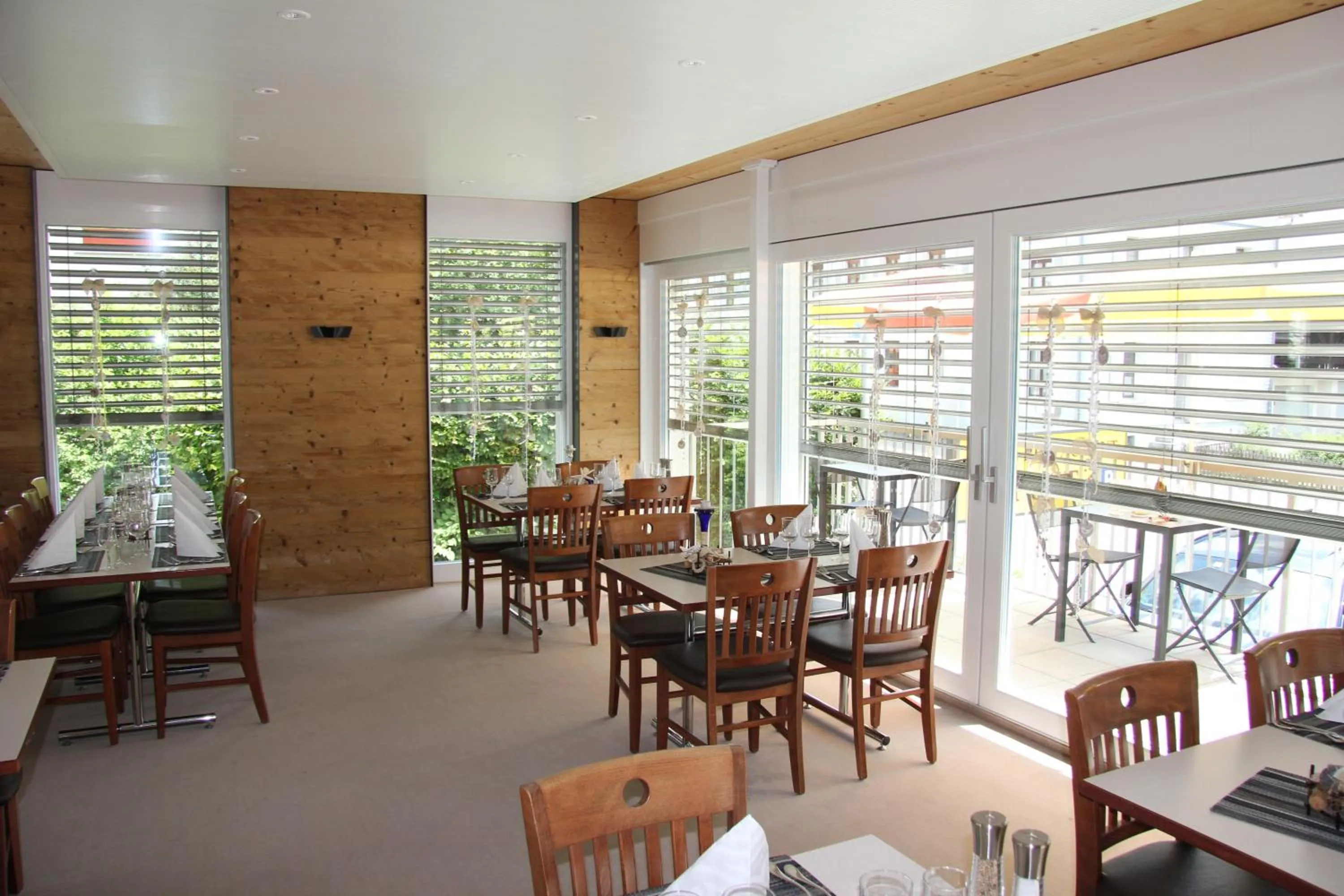 Restaurant/places to eat in Hotel / Restaurant Post