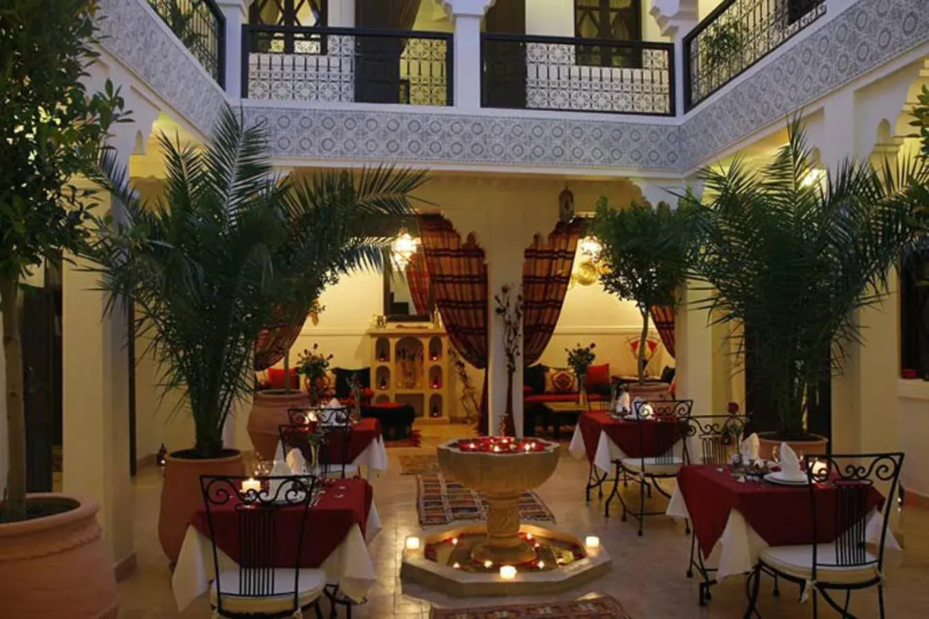 Restaurant/places to eat in Riad Shaloma Restaurant/places to eat in Riad Shaloma