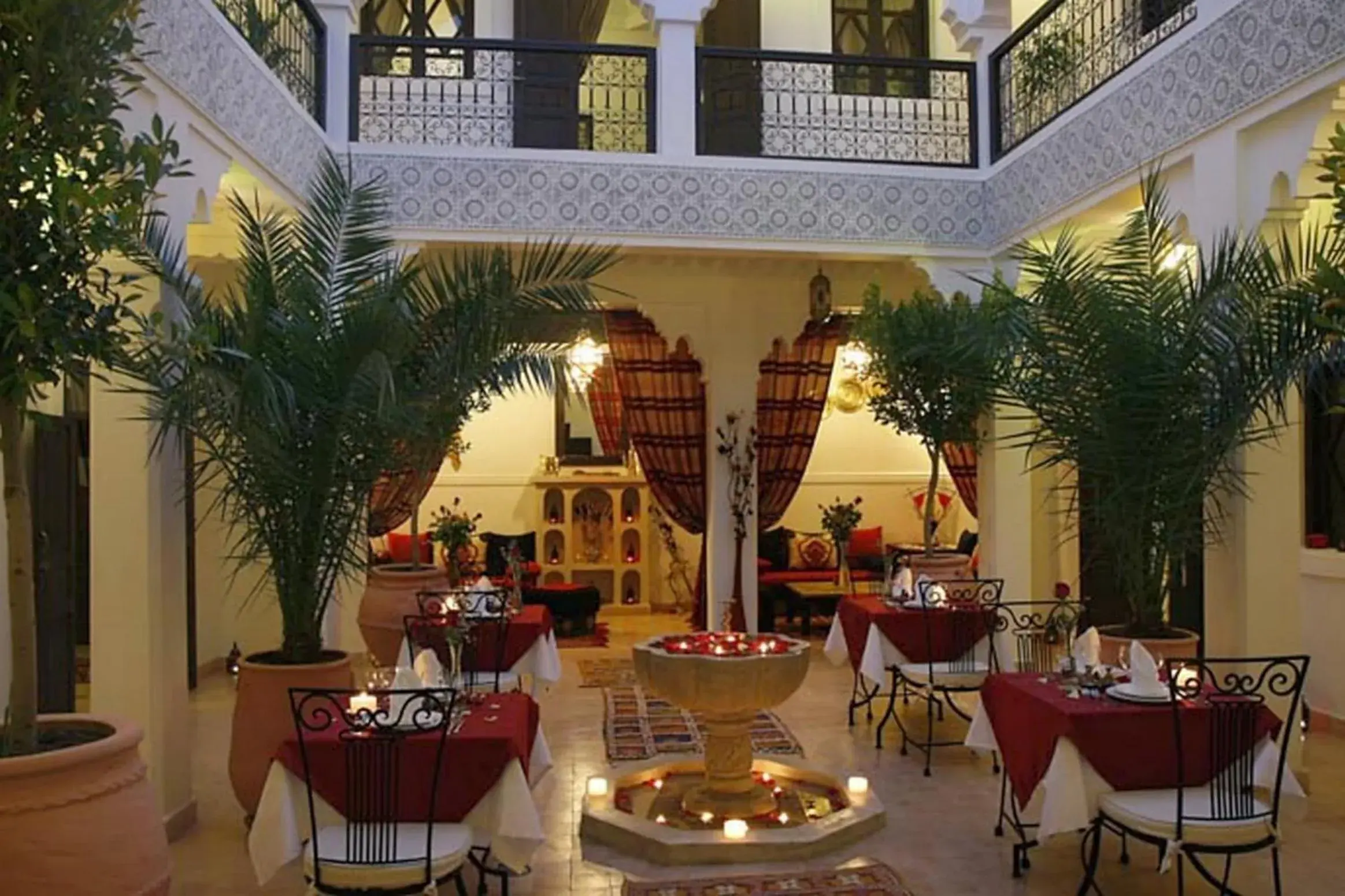 Restaurant/places to eat in Riad Shaloma Restaurant/places to eat in Riad Shaloma