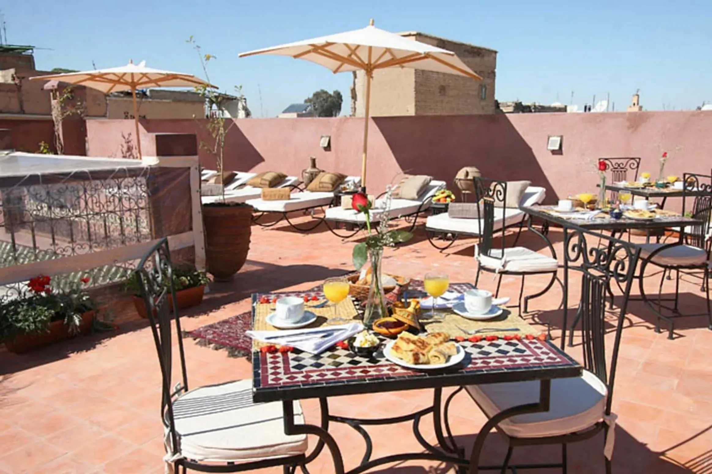 Restaurant/places to eat in Riad Shaloma Restaurant/places to eat in Riad Shaloma
