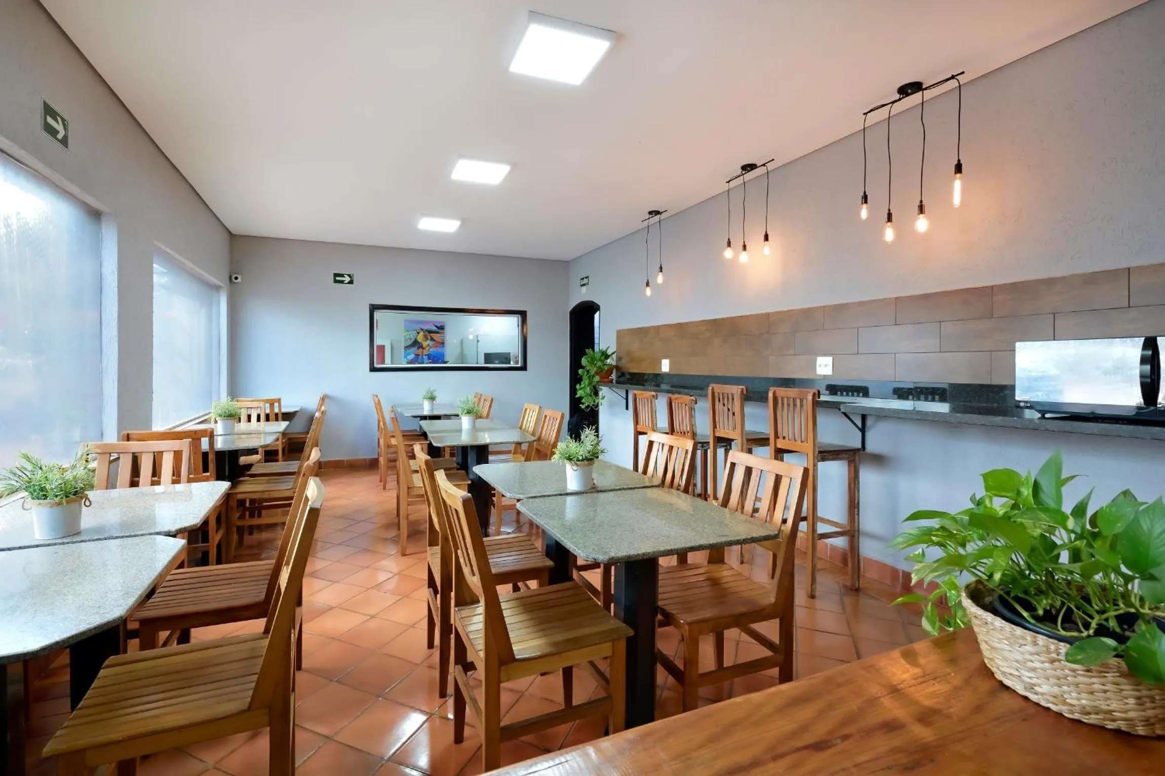 HOTEL SENADoR