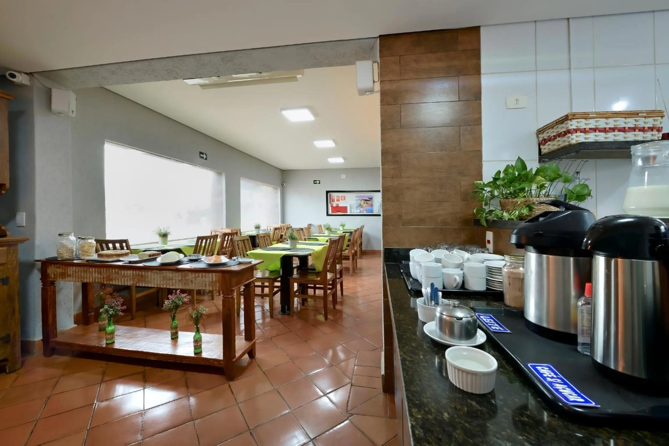 HOTEL SENADoR