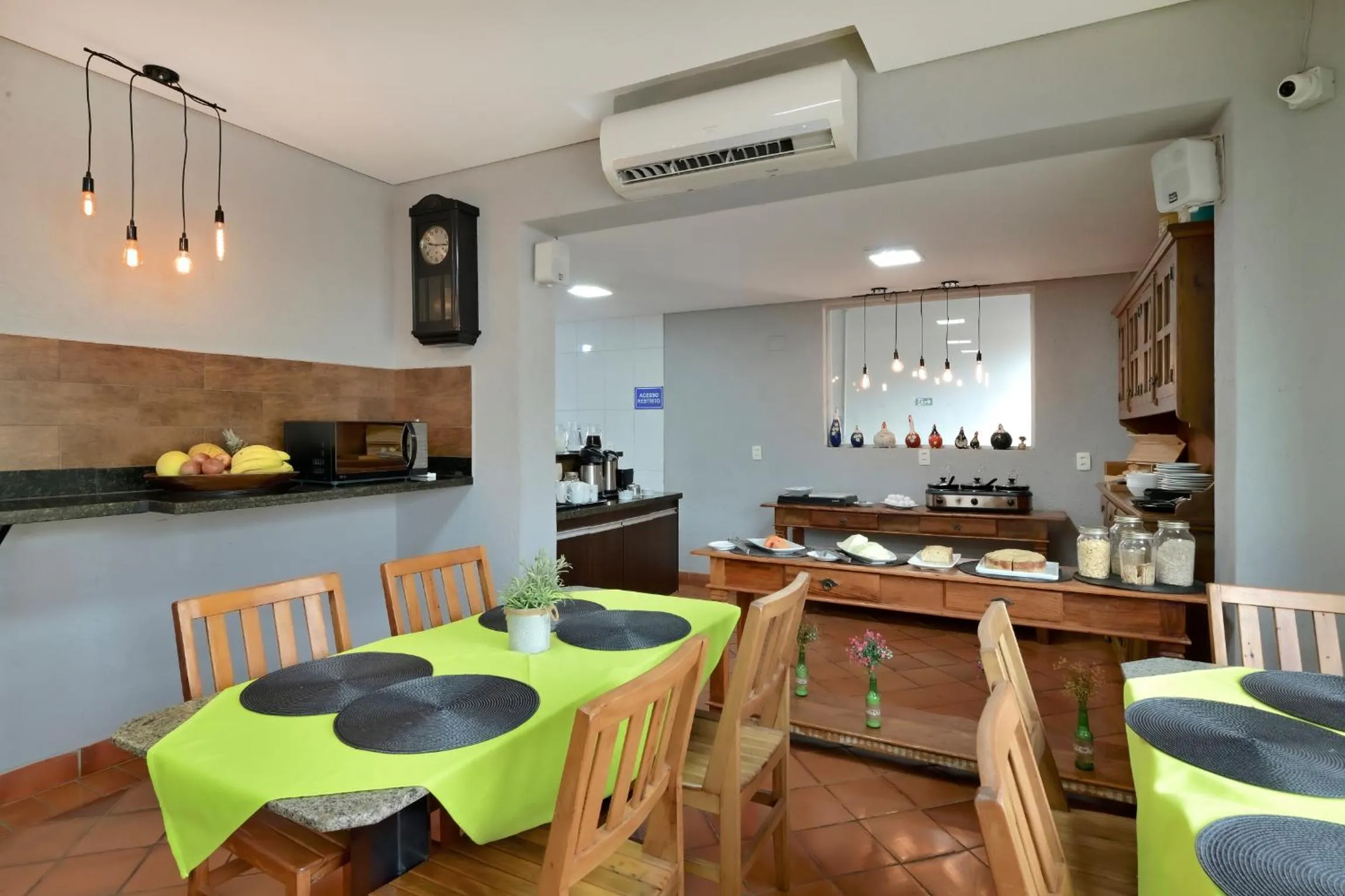 HOTEL SENADoR