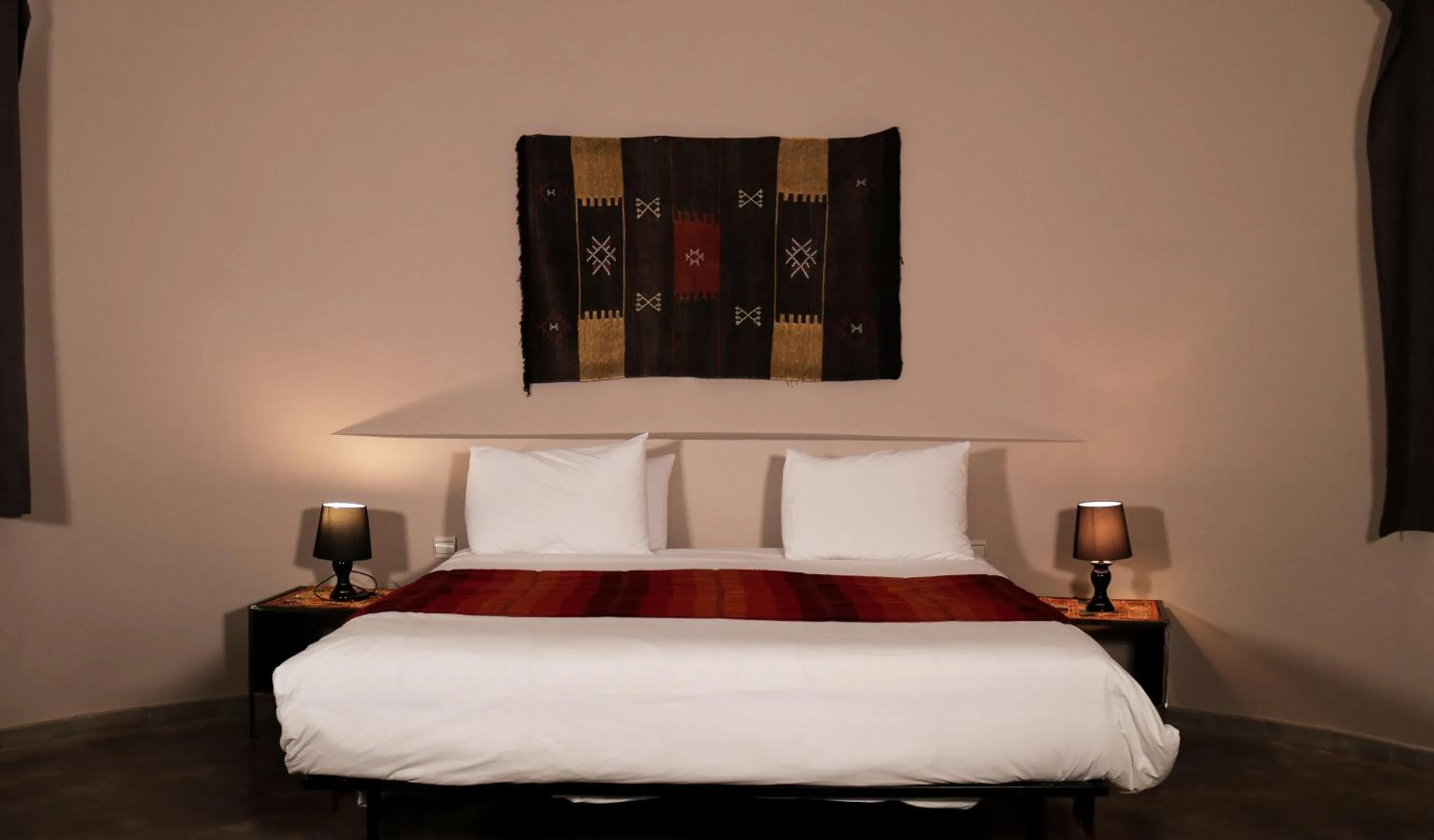 Bedroom, Bed in Villa Agapanthe