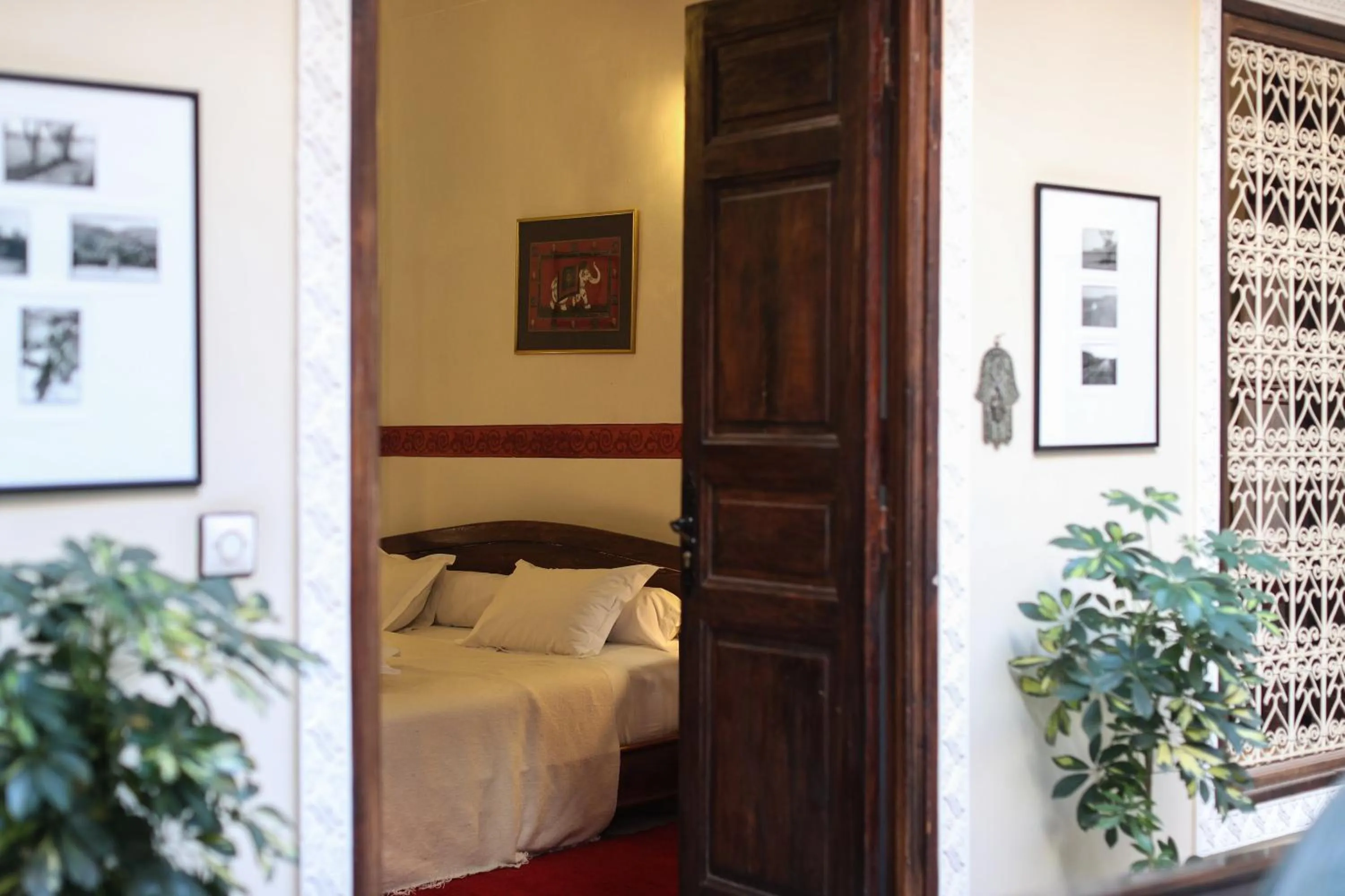 Bed in Riad Marhbabikoum