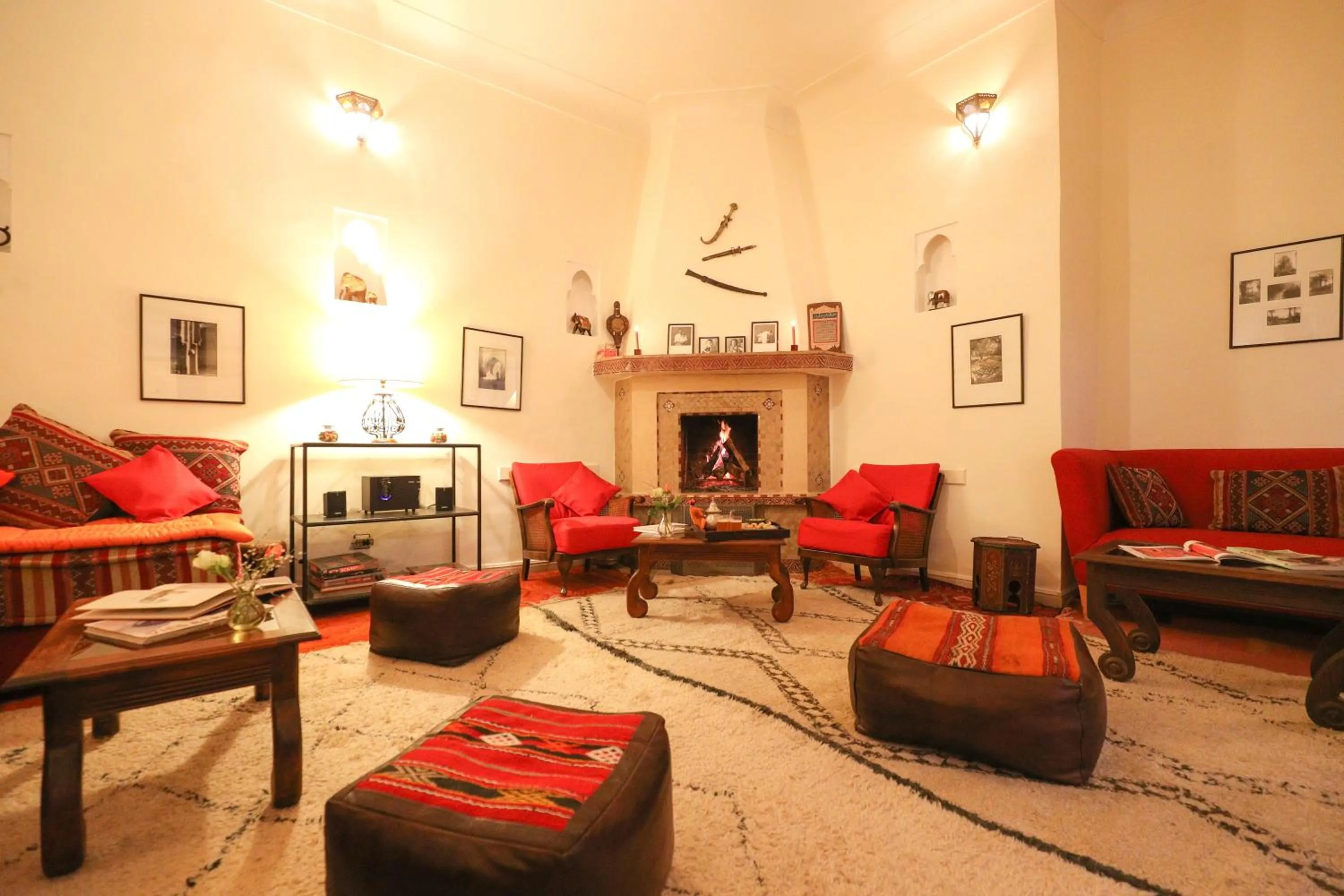 Communal lounge/ TV room in Riad Marhbabikoum