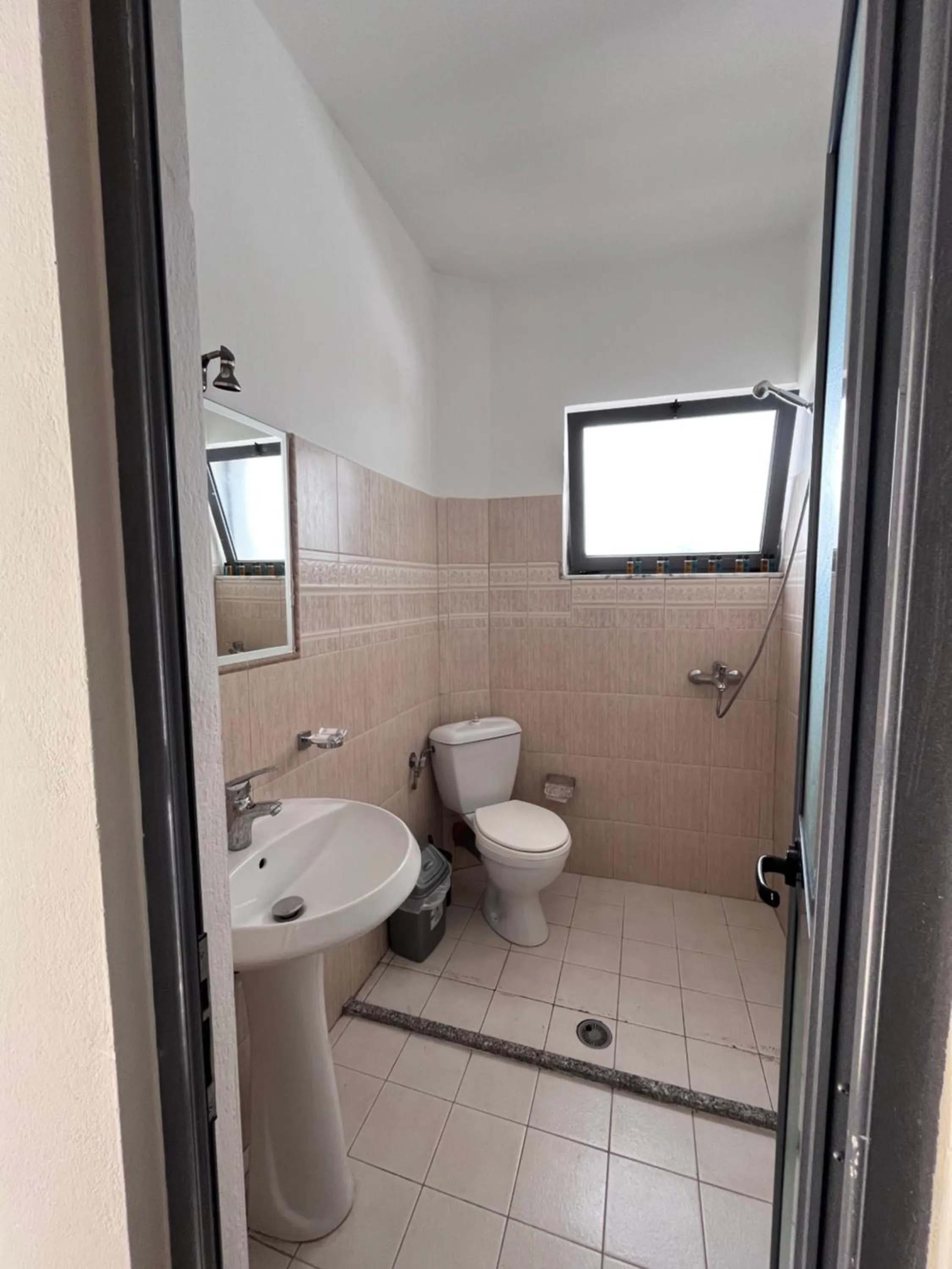 Toilet in Hotel Primavera