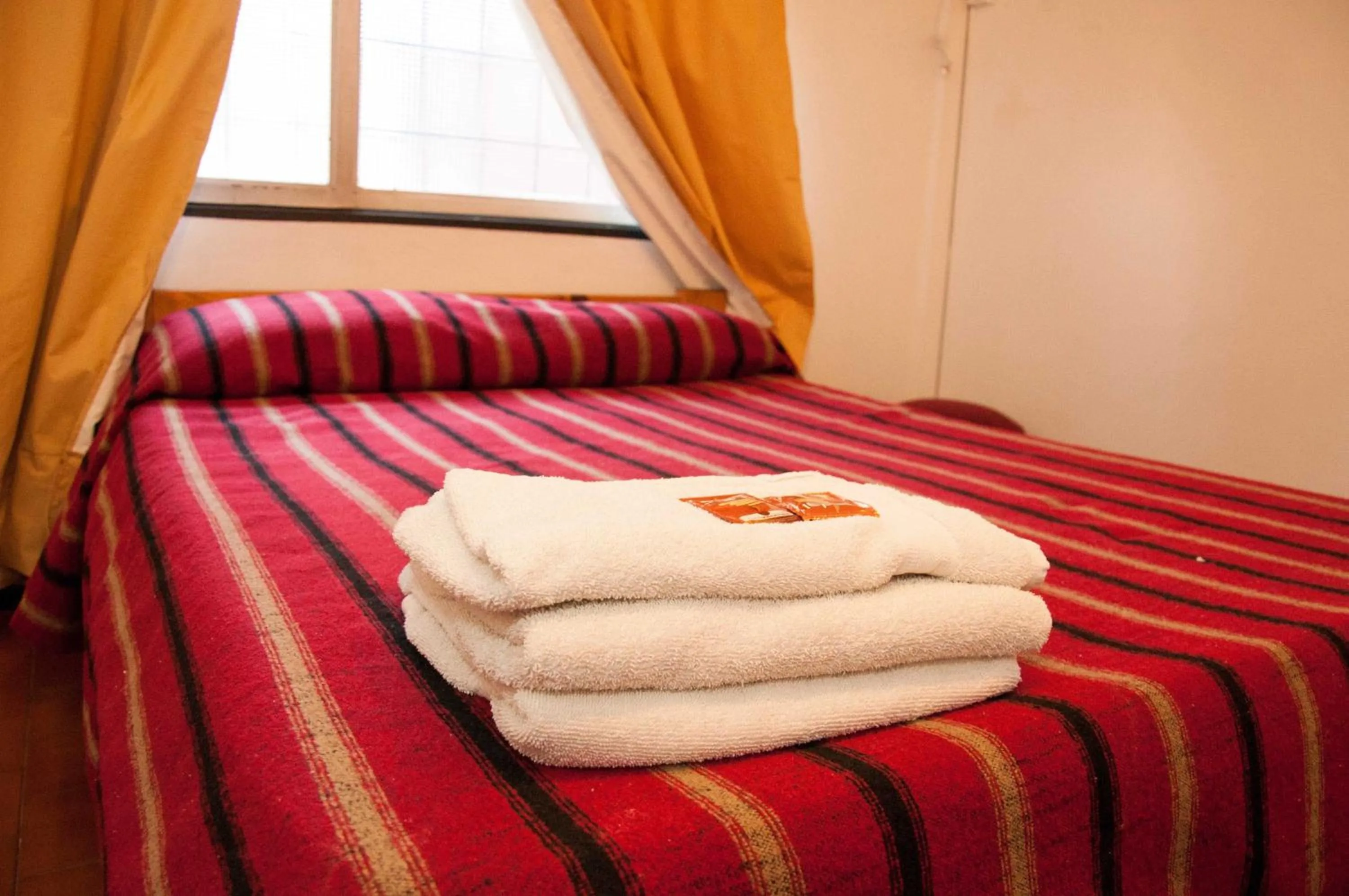 Bedroom, Bed in Wine Aparts