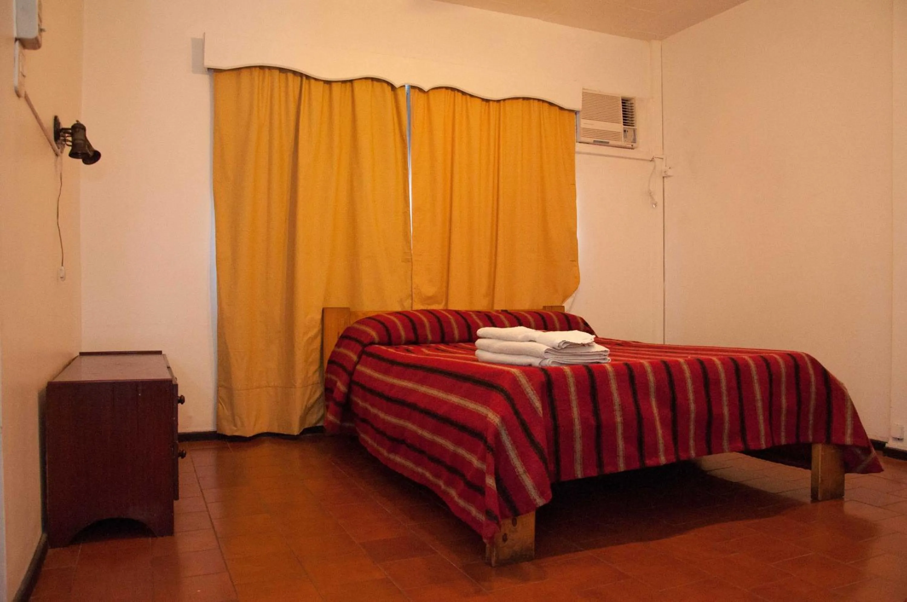 Bedroom, Bed in Wine Aparts