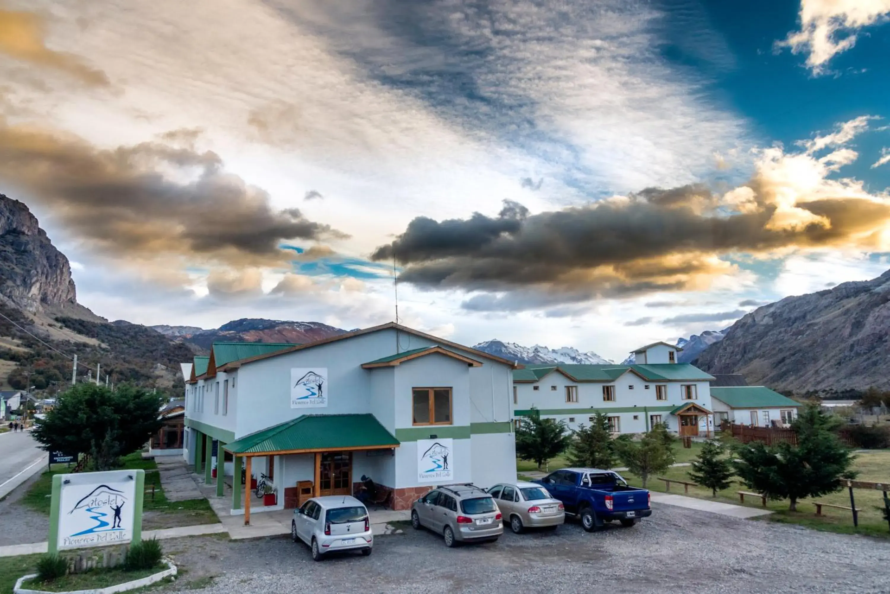 Hostel Pioneros del Valle Hostel Pioneros del Valle