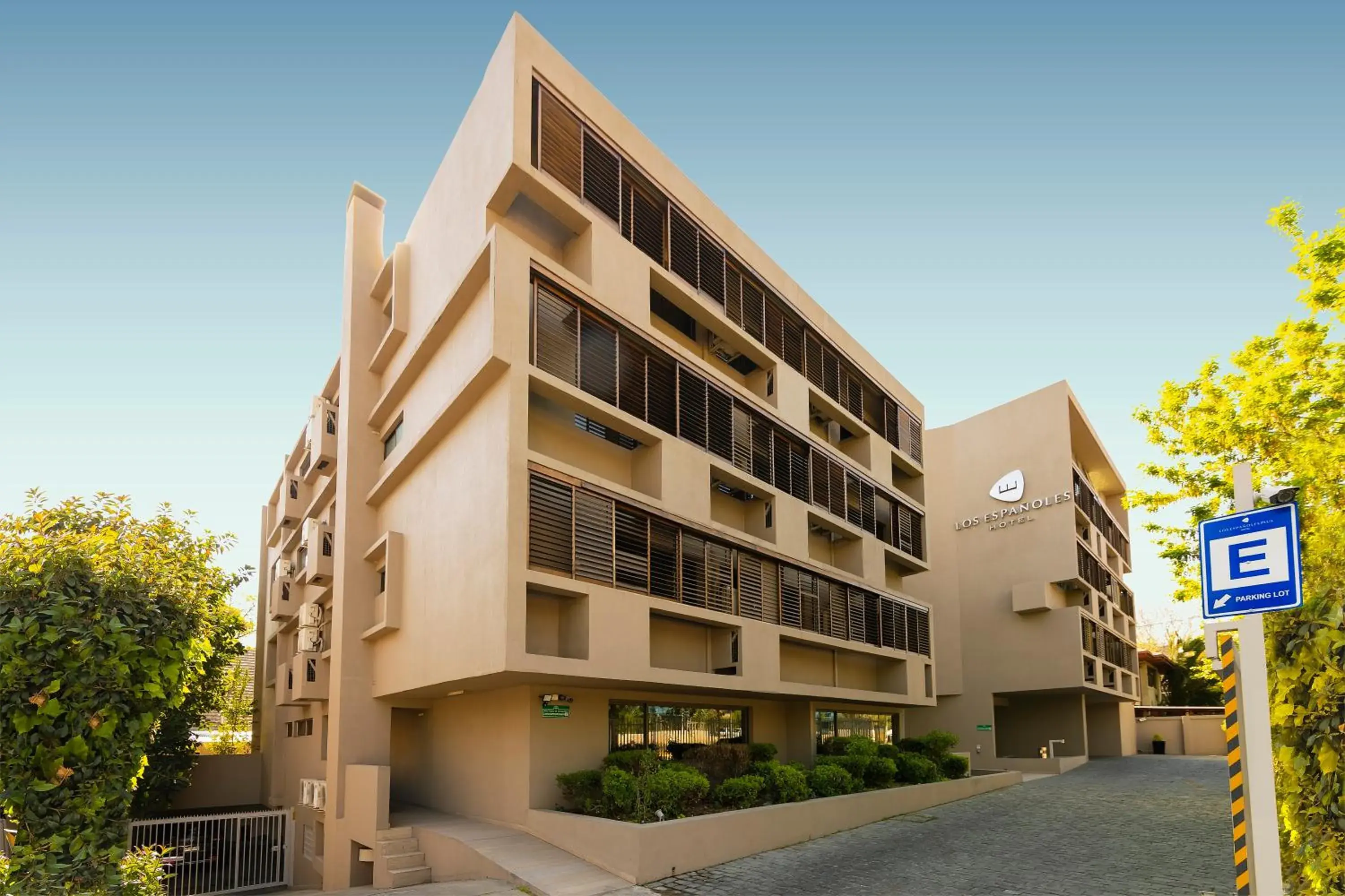 Property building in Hotel Los Españoles Plus Property building in Hotel Los Españoles Plus