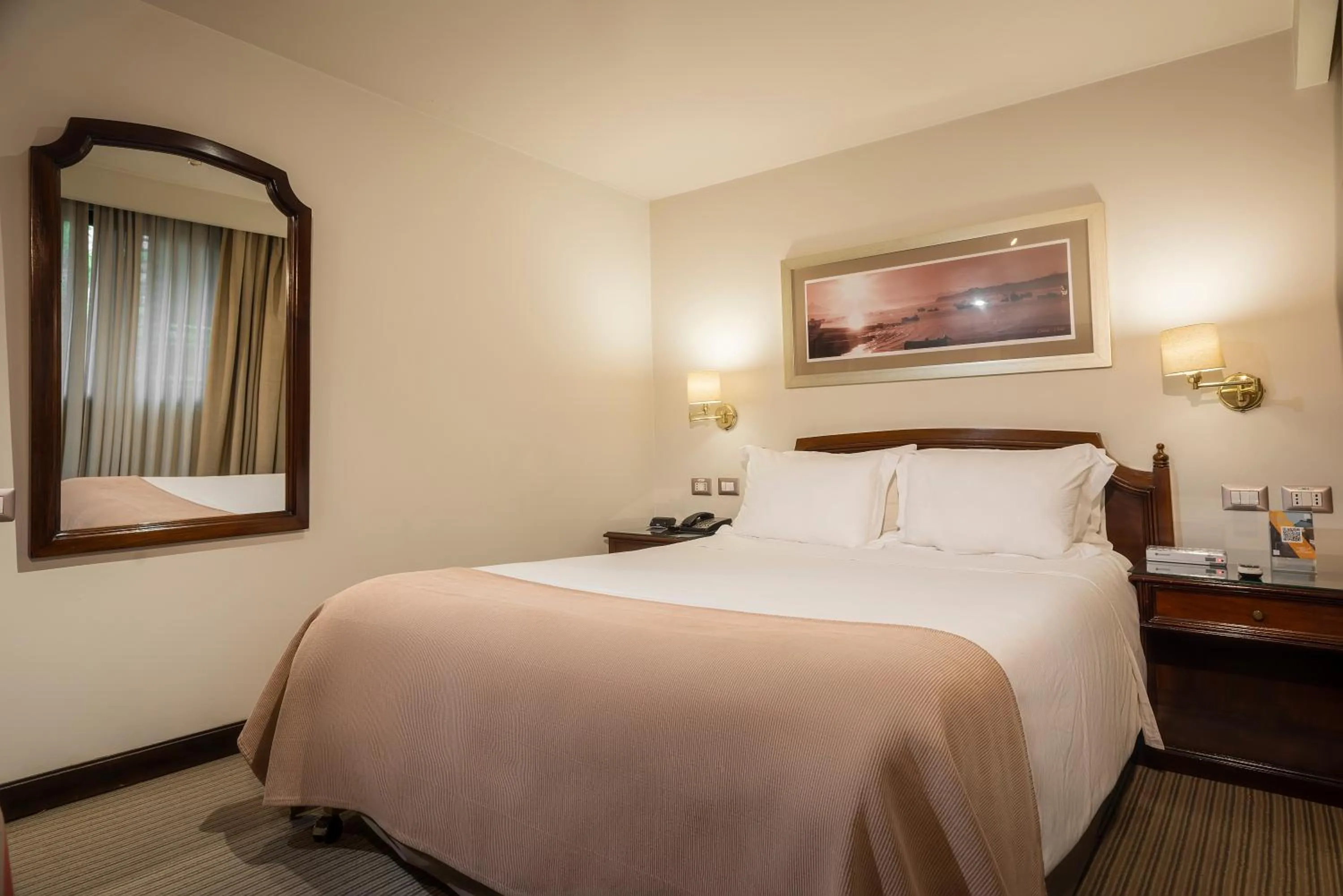 Photo of the whole room, Bed in Hotel Los Españoles Plus