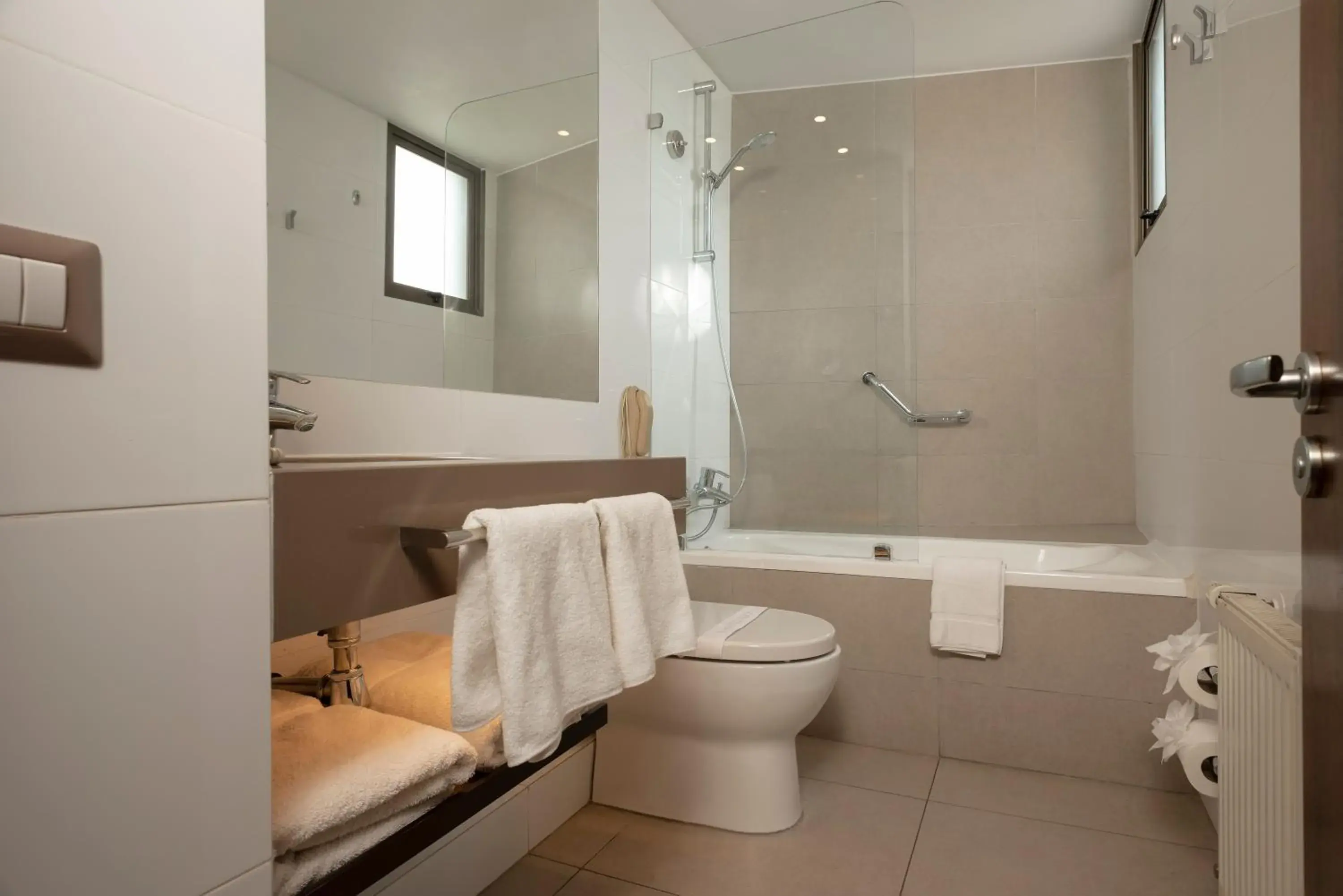 Bathroom in Hotel Los Españoles Plus Bathroom in Hotel Los Españoles Plus