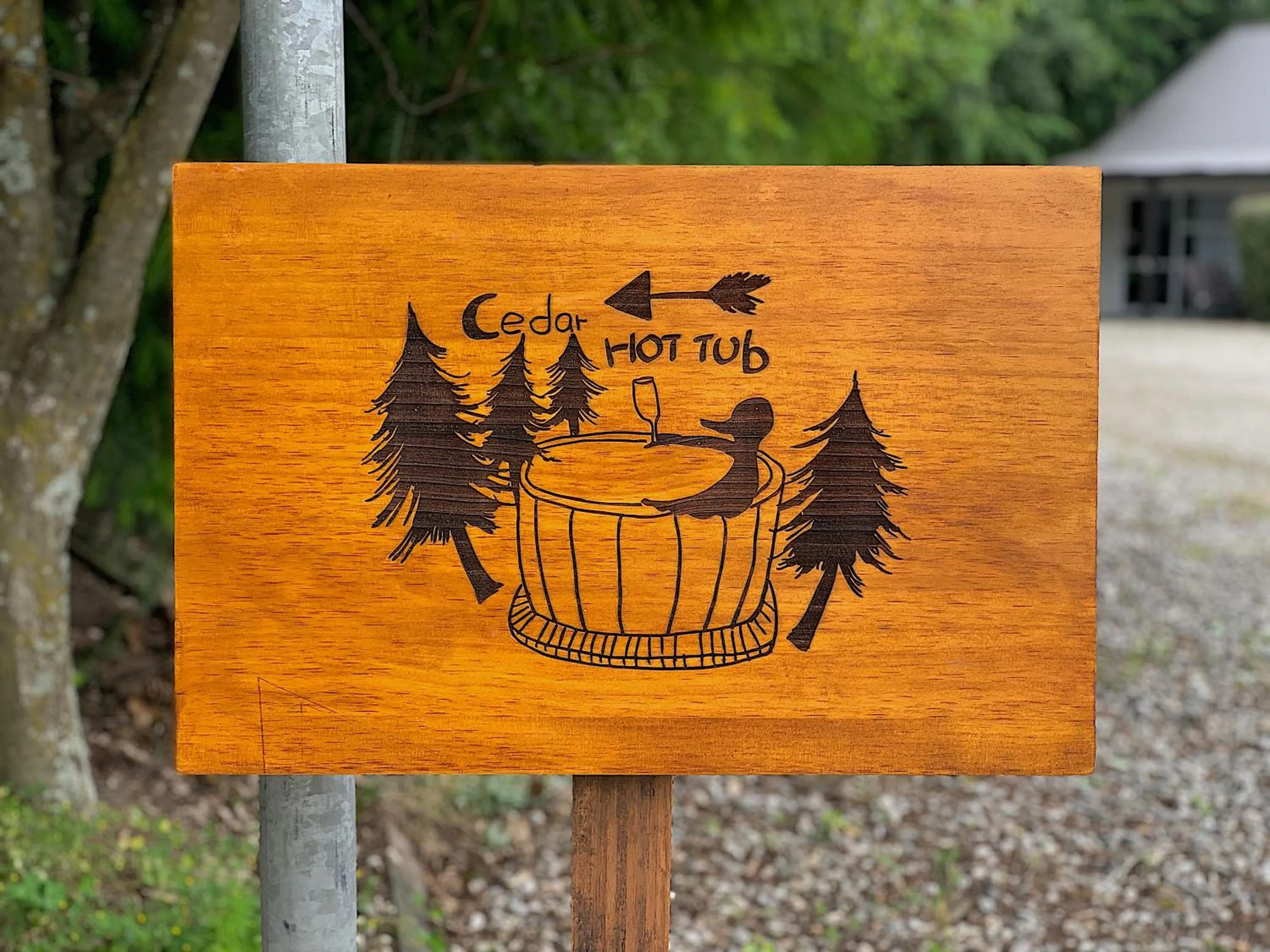 Property logo or sign in Archway Motels & Chalets