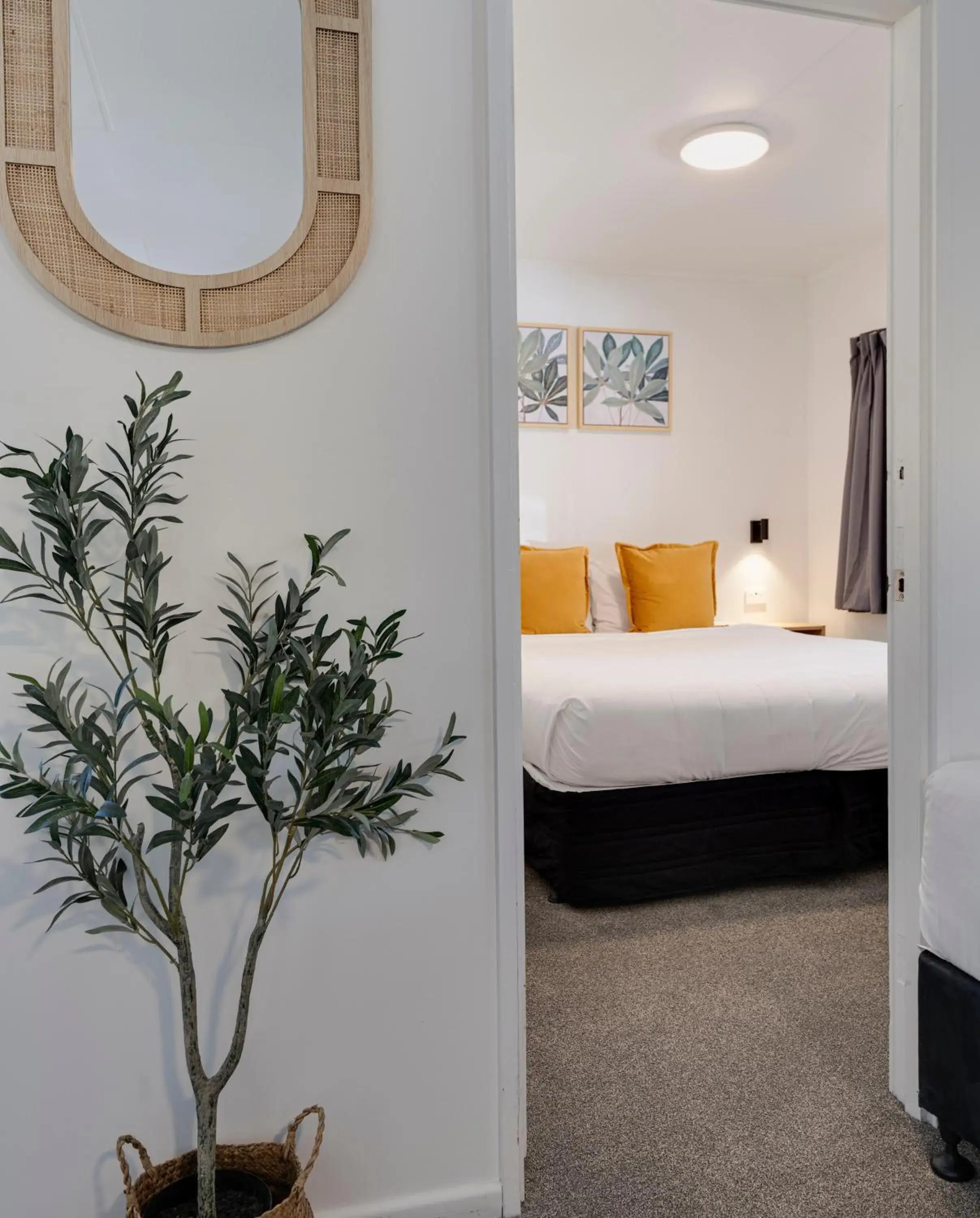 Bedroom, Bed in Archway Motels & Chalets Bedroom, Bed in Archway Motels & Chalets