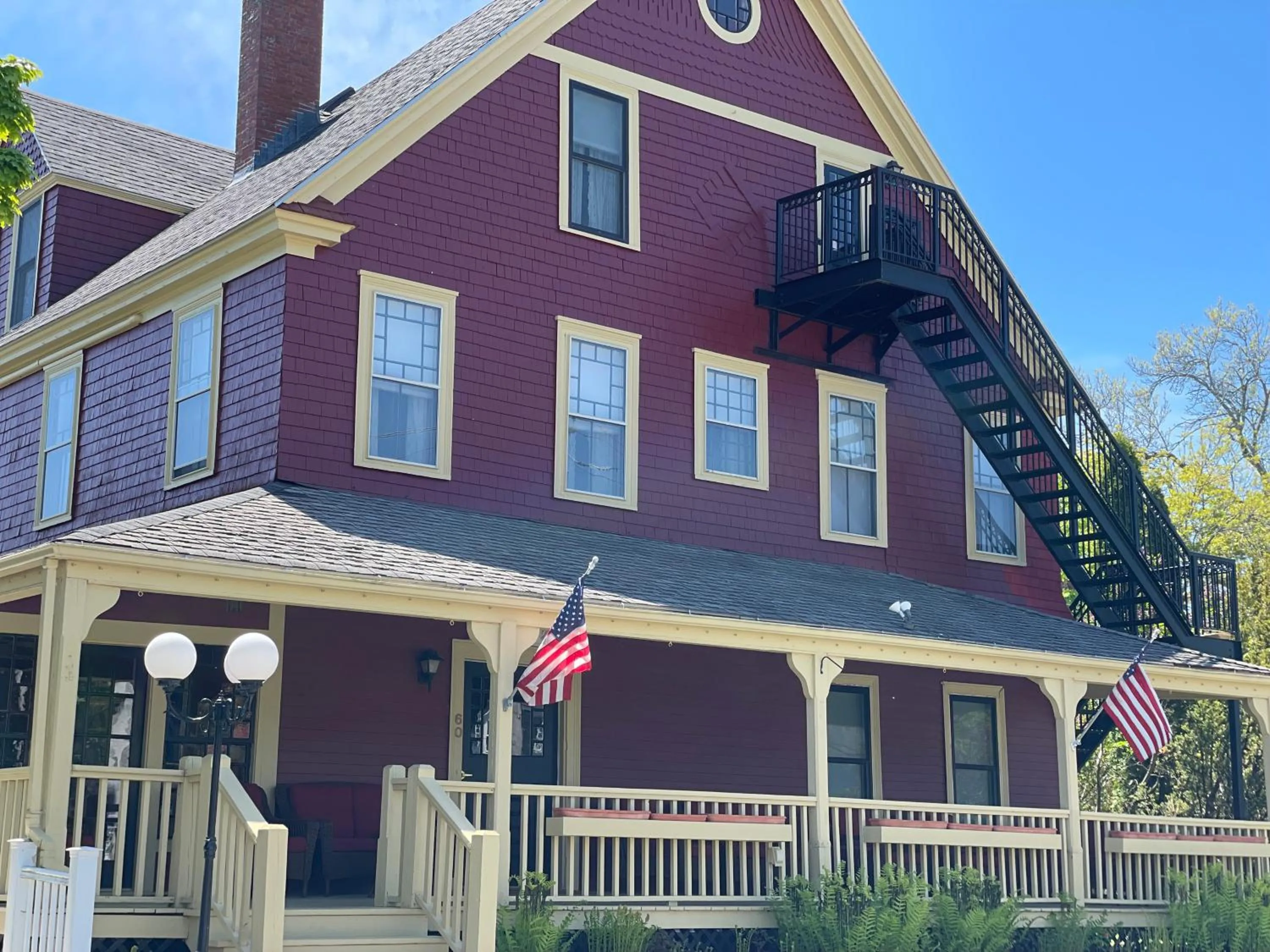 Central House Inn