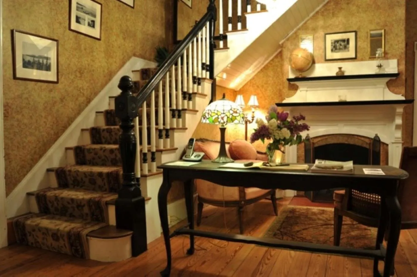 Central House Inn