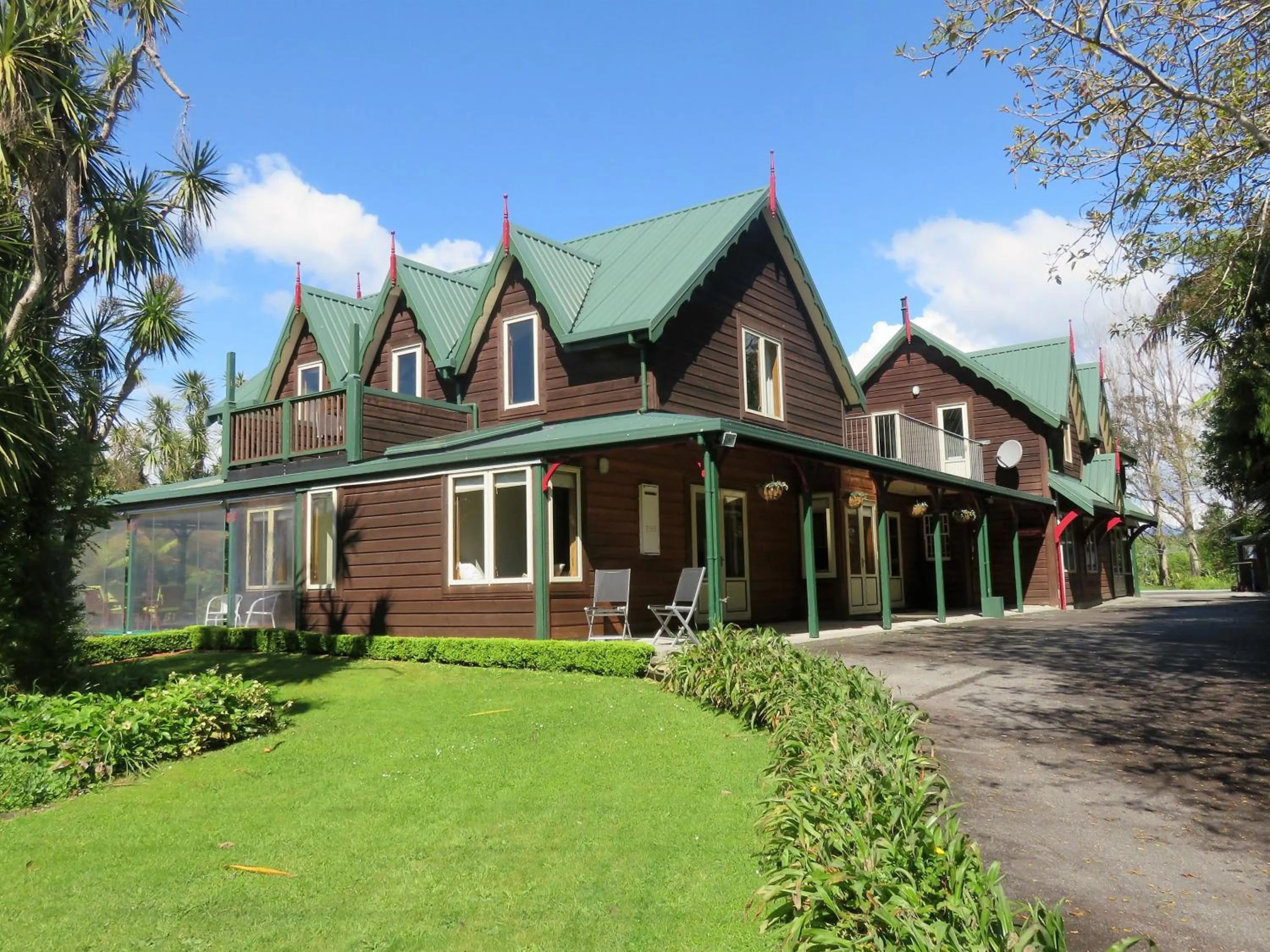 Facade/entrance in Awatuna Homestead