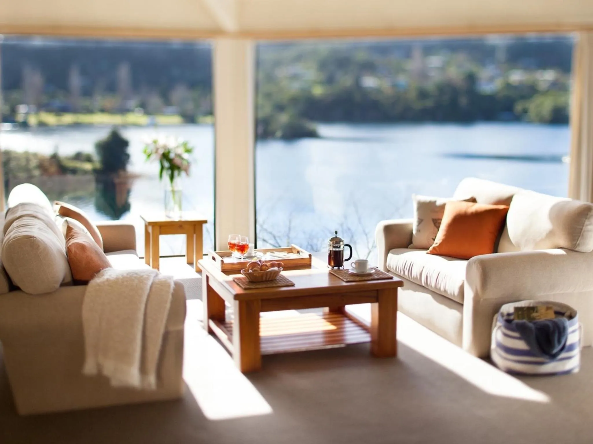 TV and multimedia in Solitaire Lodge