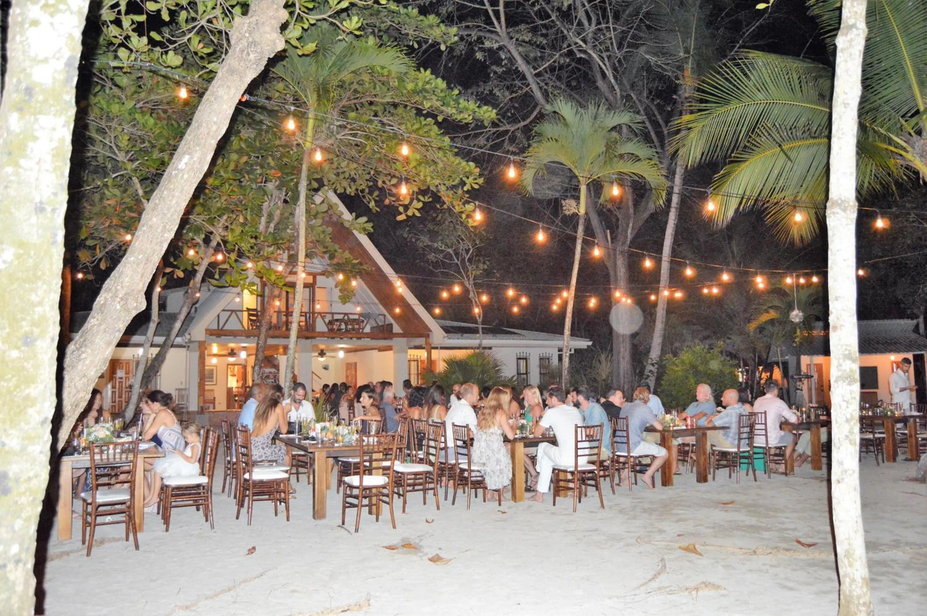 People in Casa Cecilia Beach Front