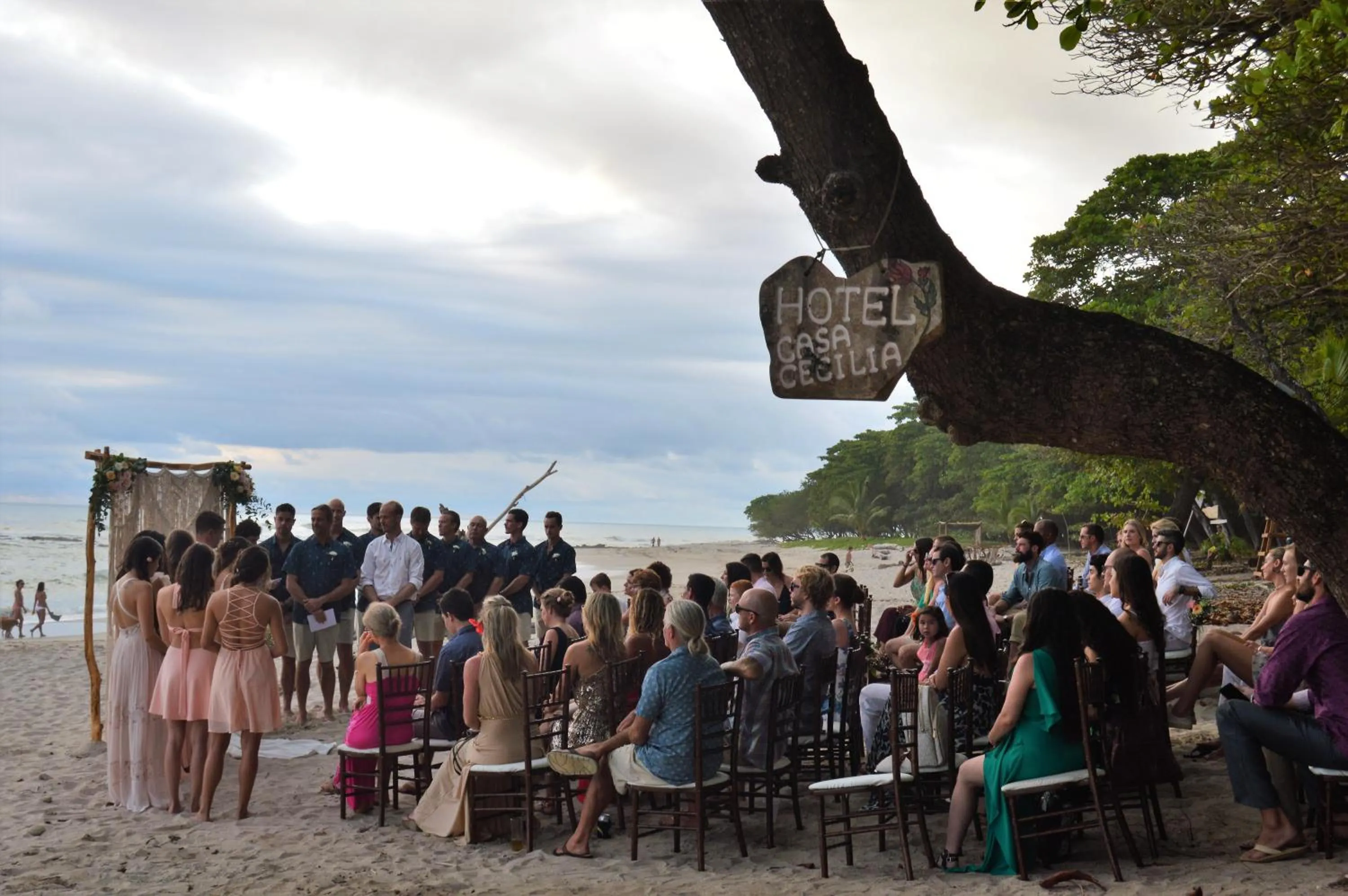 Guests in Casa Cecilia Beach Front