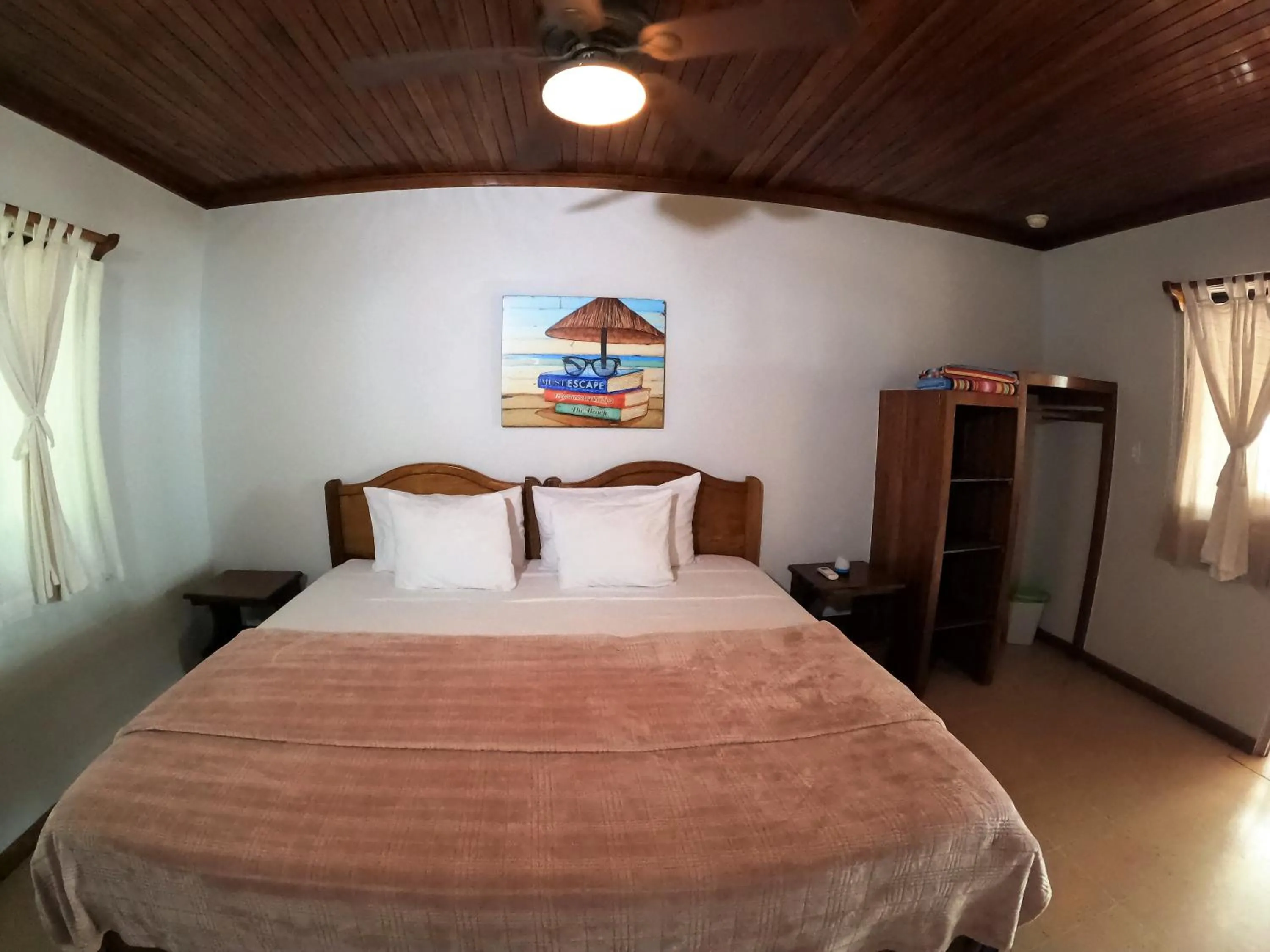 Bed in Casa Cecilia Beach Front