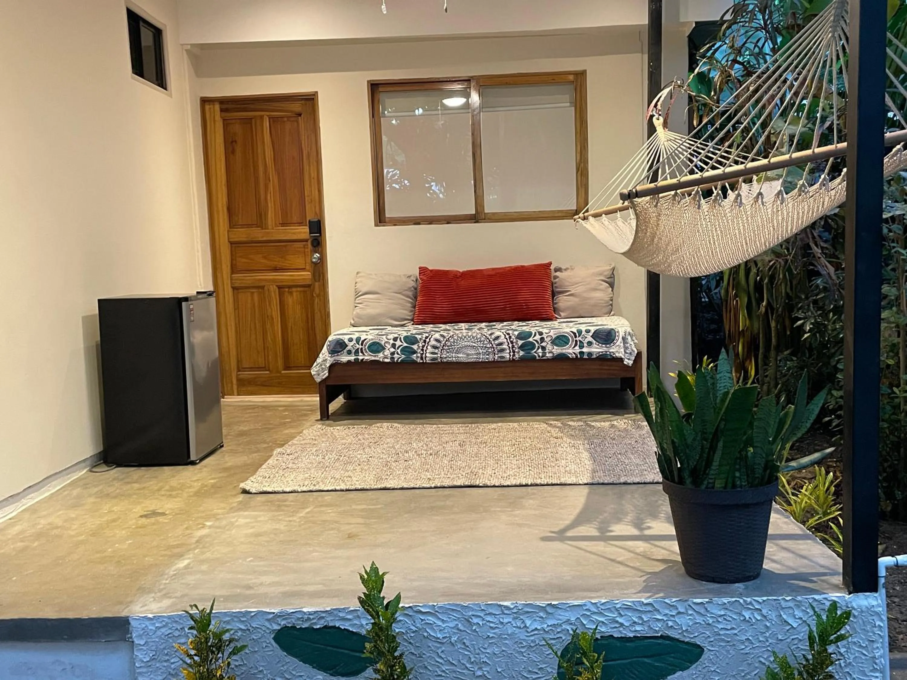 Balcony/Terrace, Bed in Casa Cecilia Beach Front