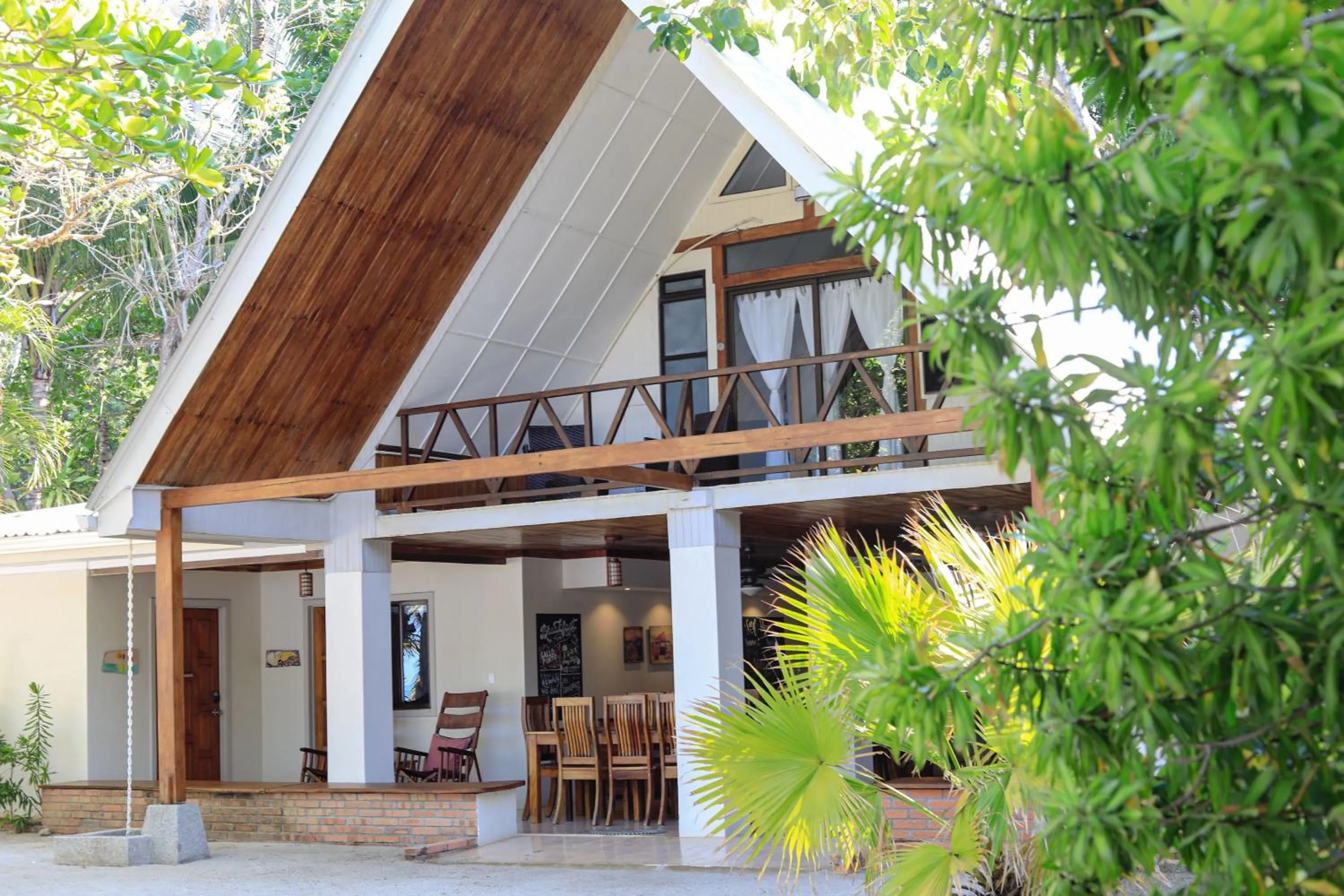 Property building in Casa Cecilia Beach Front