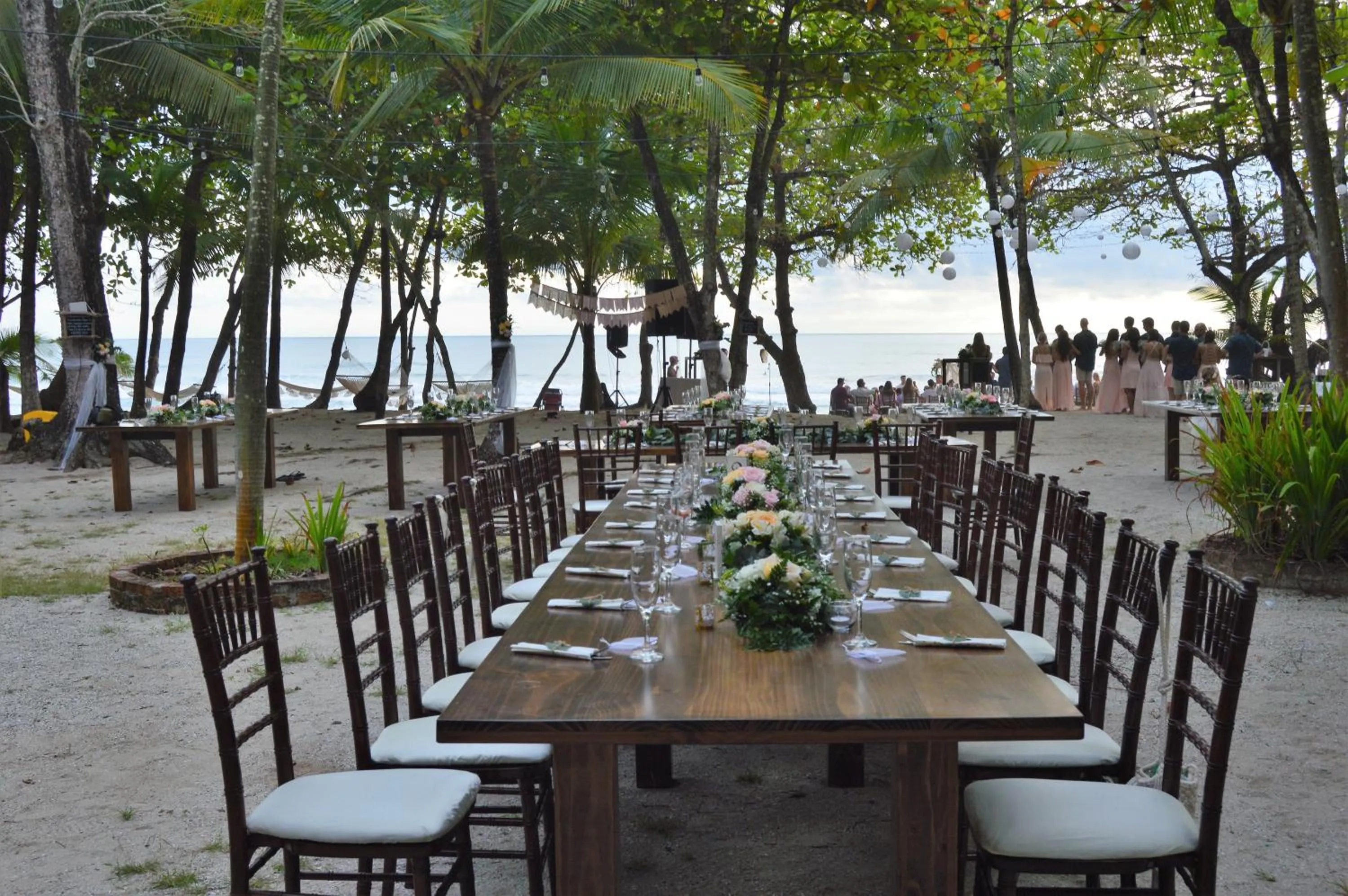 Garden view in Casa Cecilia Beach Front
