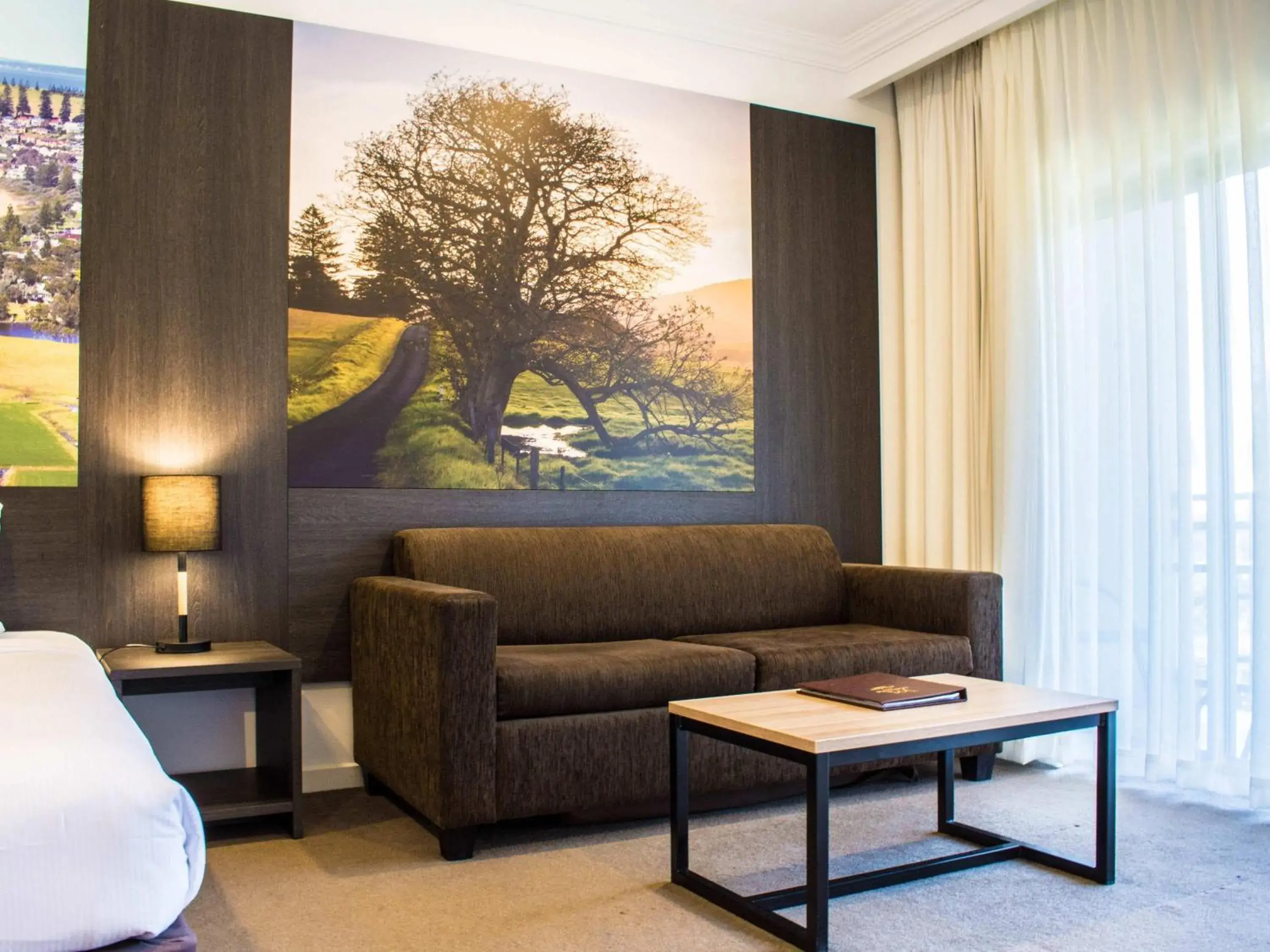 Standard King Room in Mercure Gerringong Resort Standard King Room in Mercure Gerringong Resort