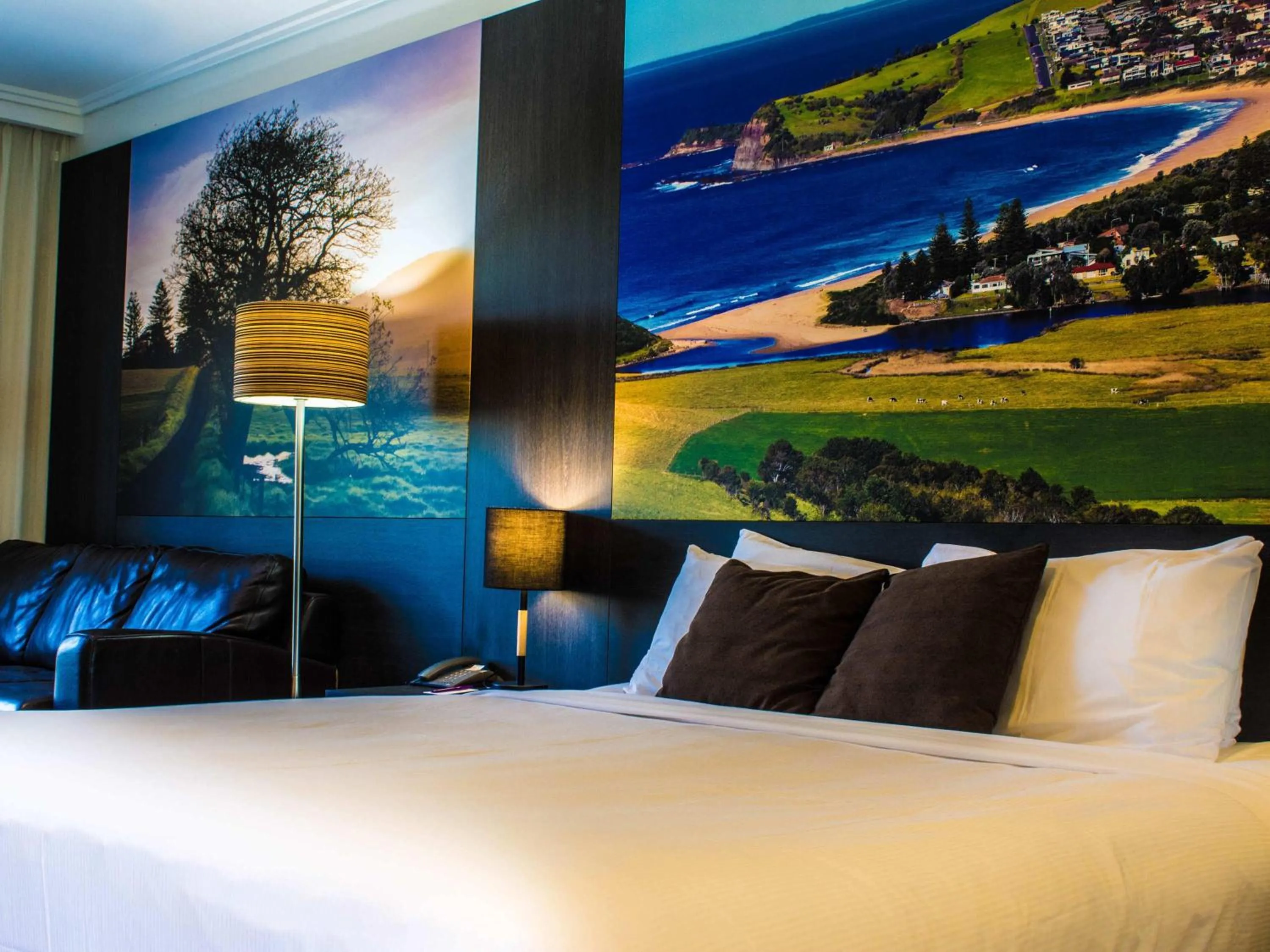 Bedroom, Bed in Mercure Gerringong Resort