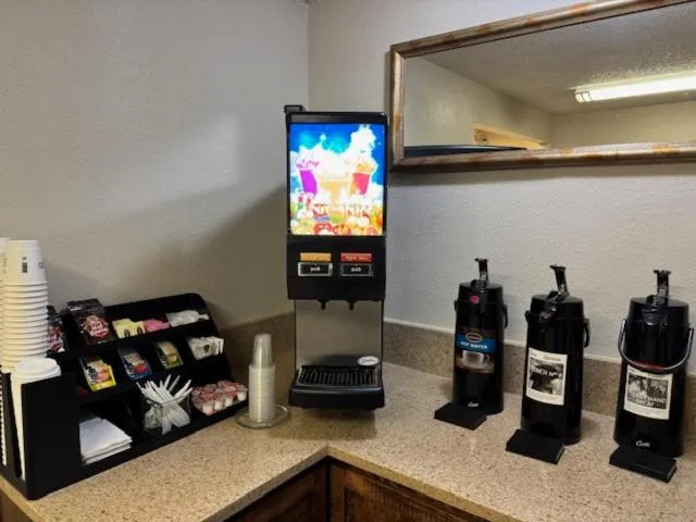 Breakfast in Super 8 by Wyndham Florence OR