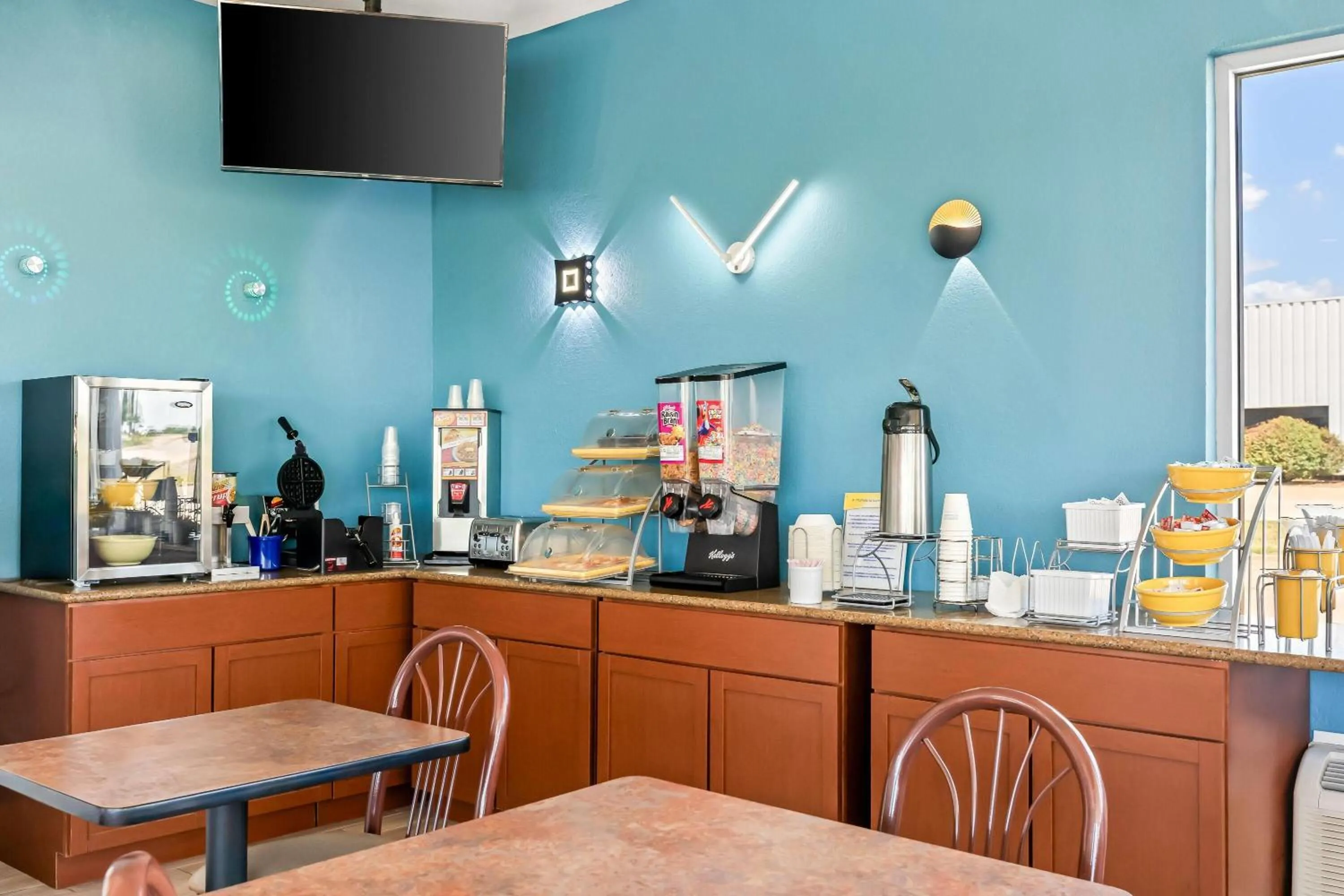 Property building in Days Inn by Wyndham Salina South