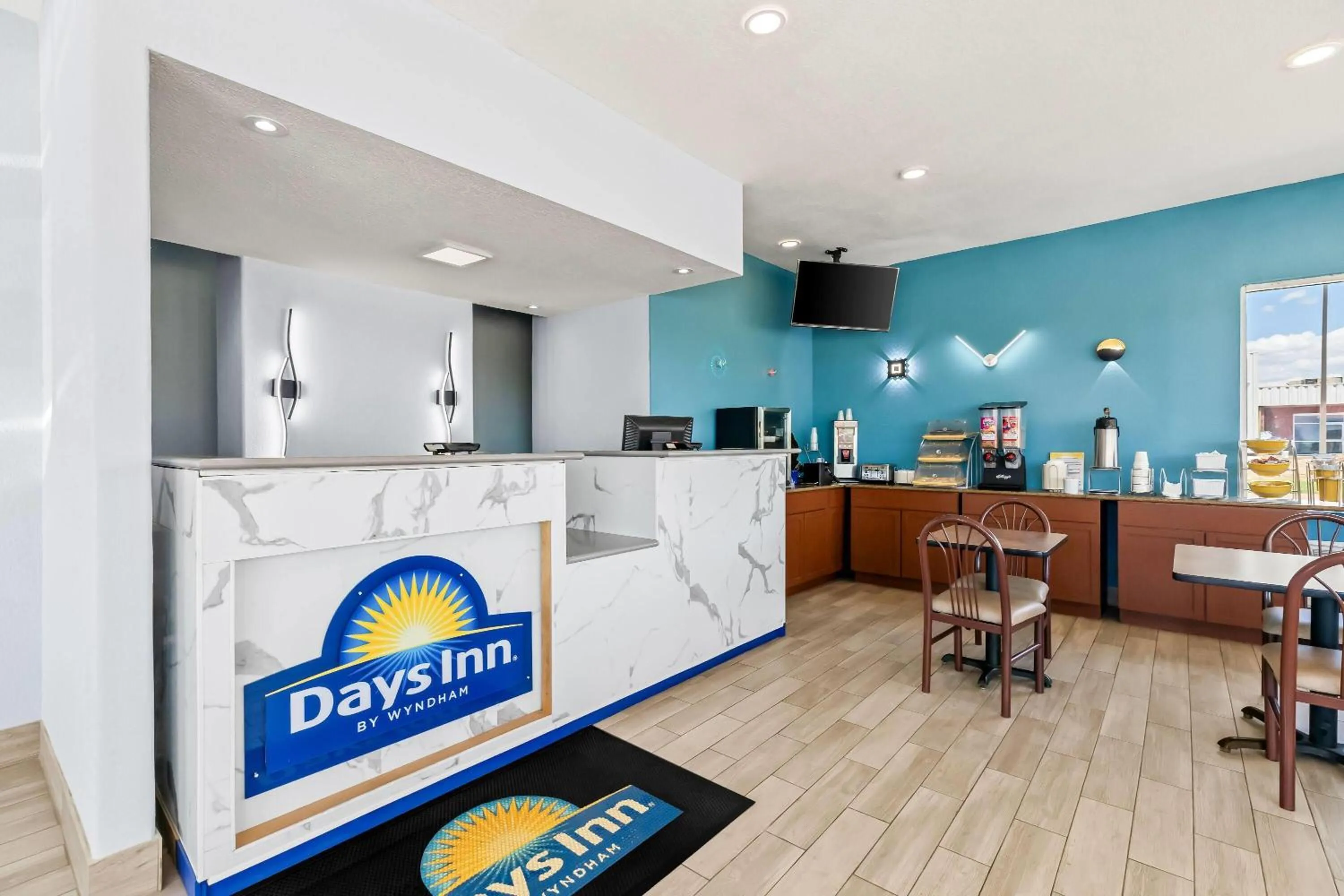 Lobby or reception in Days Inn by Wyndham Salina South