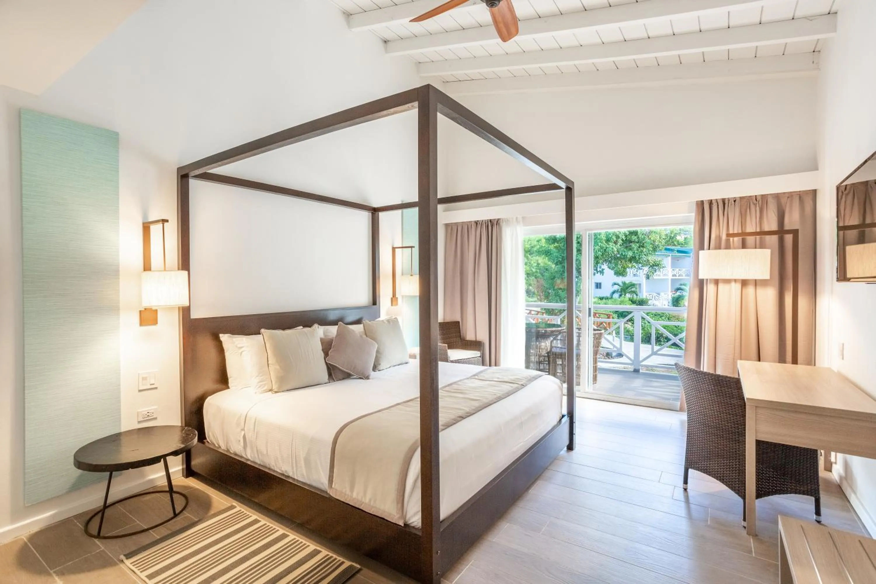 Bedroom, Bed in Wyndham Tortola BVI Lambert Beach Resort