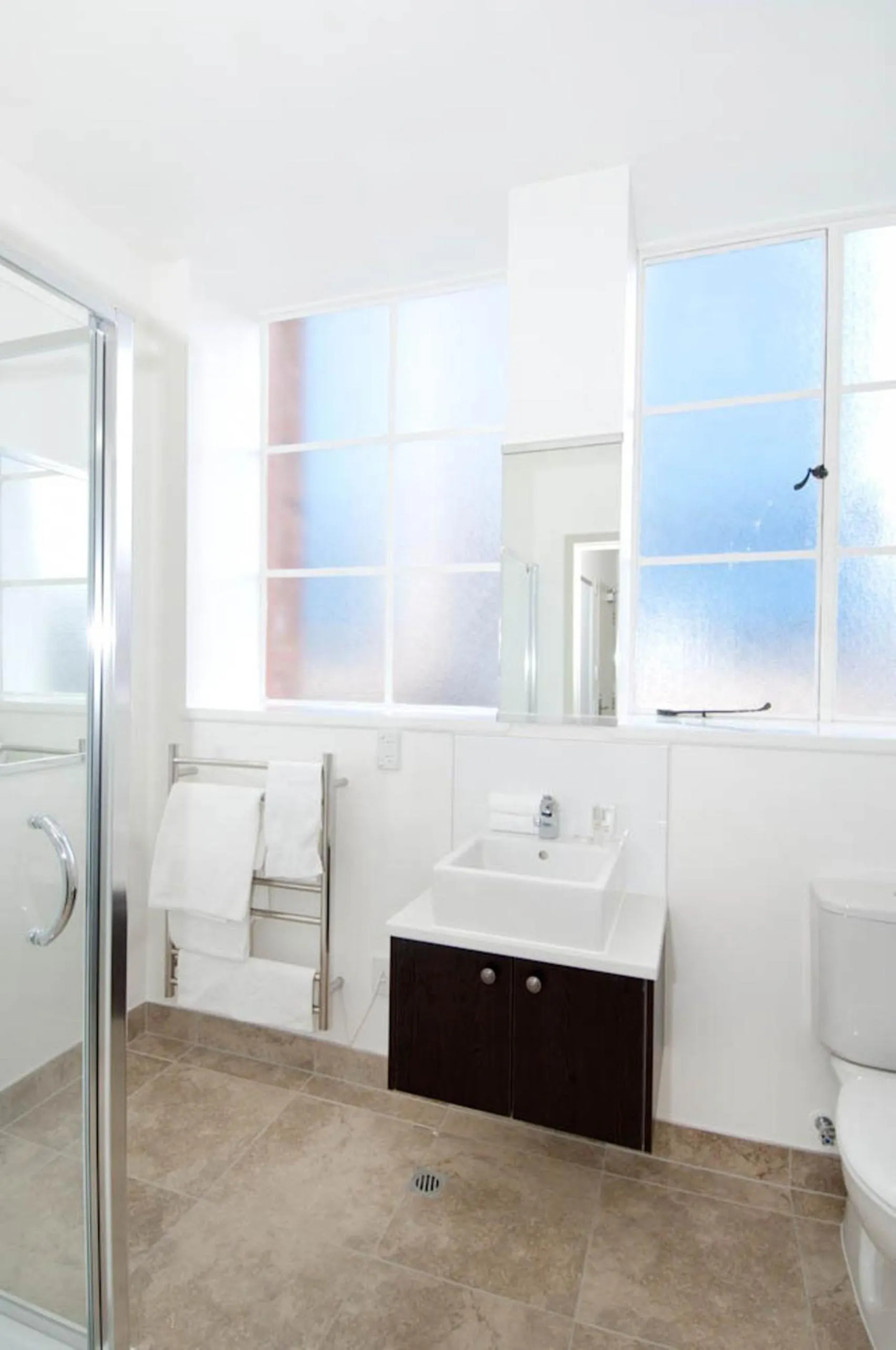 Shower in Quest on London