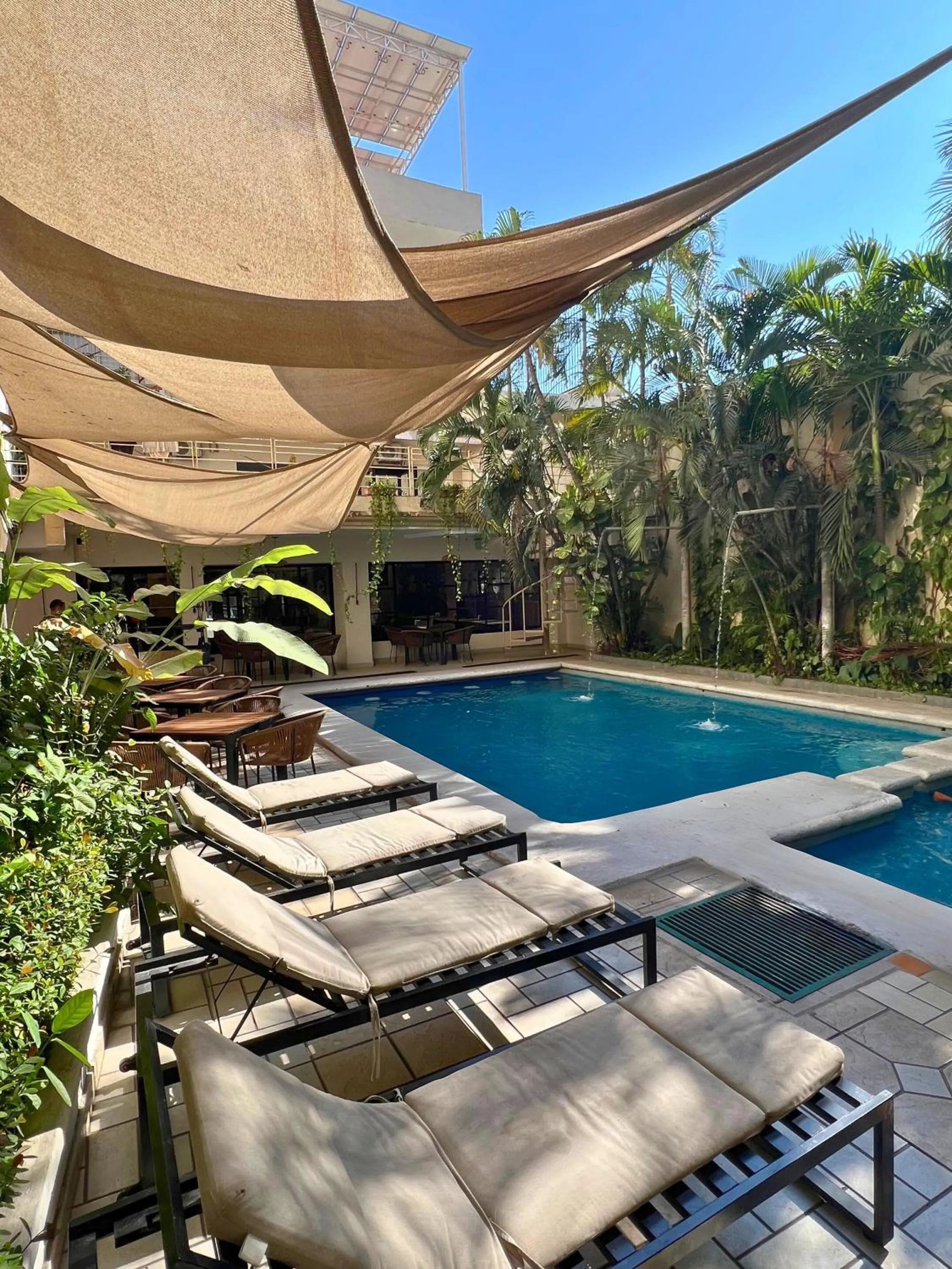 Swimming pool in Hotel Sol del Pacifico