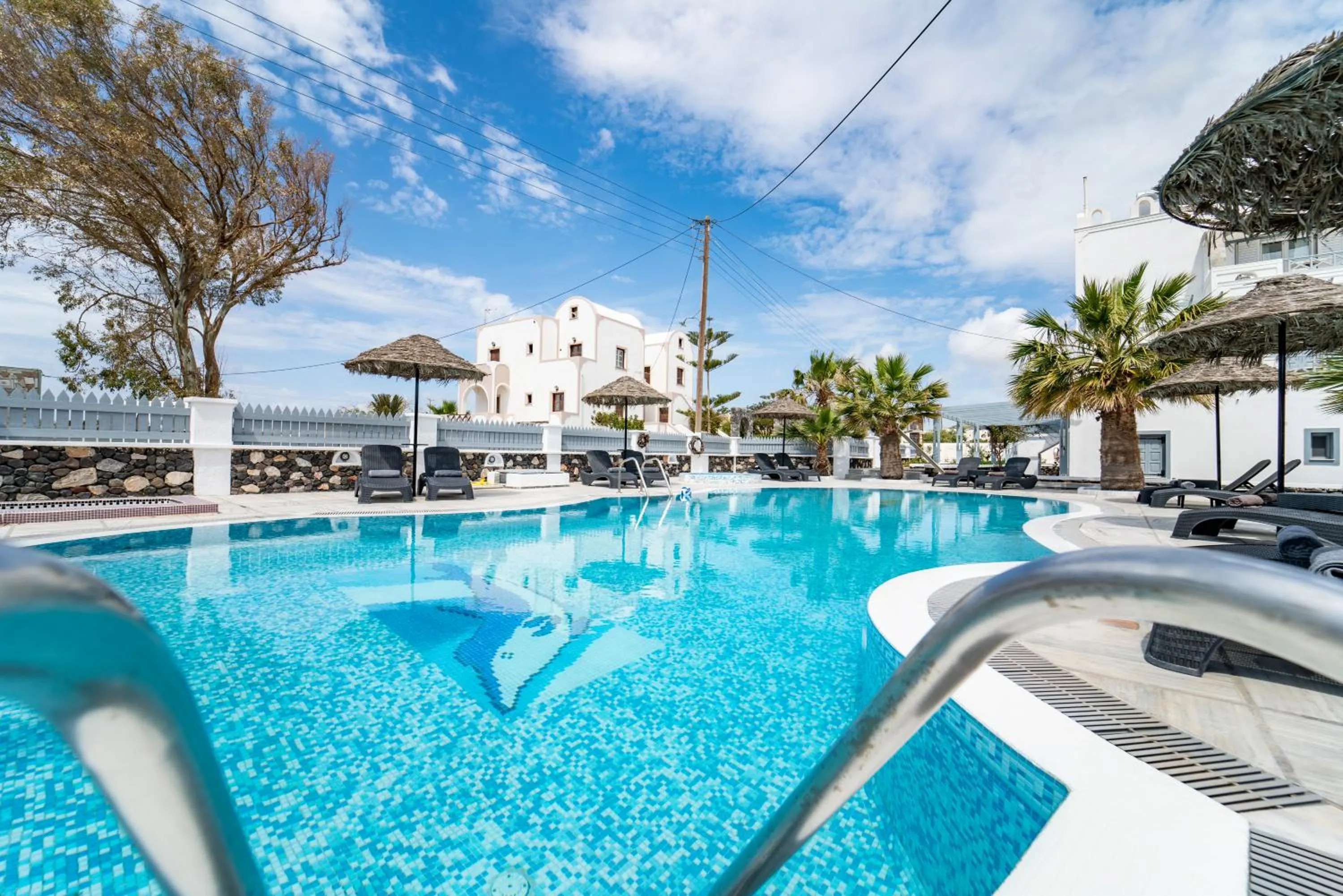 Black Coast Santorini