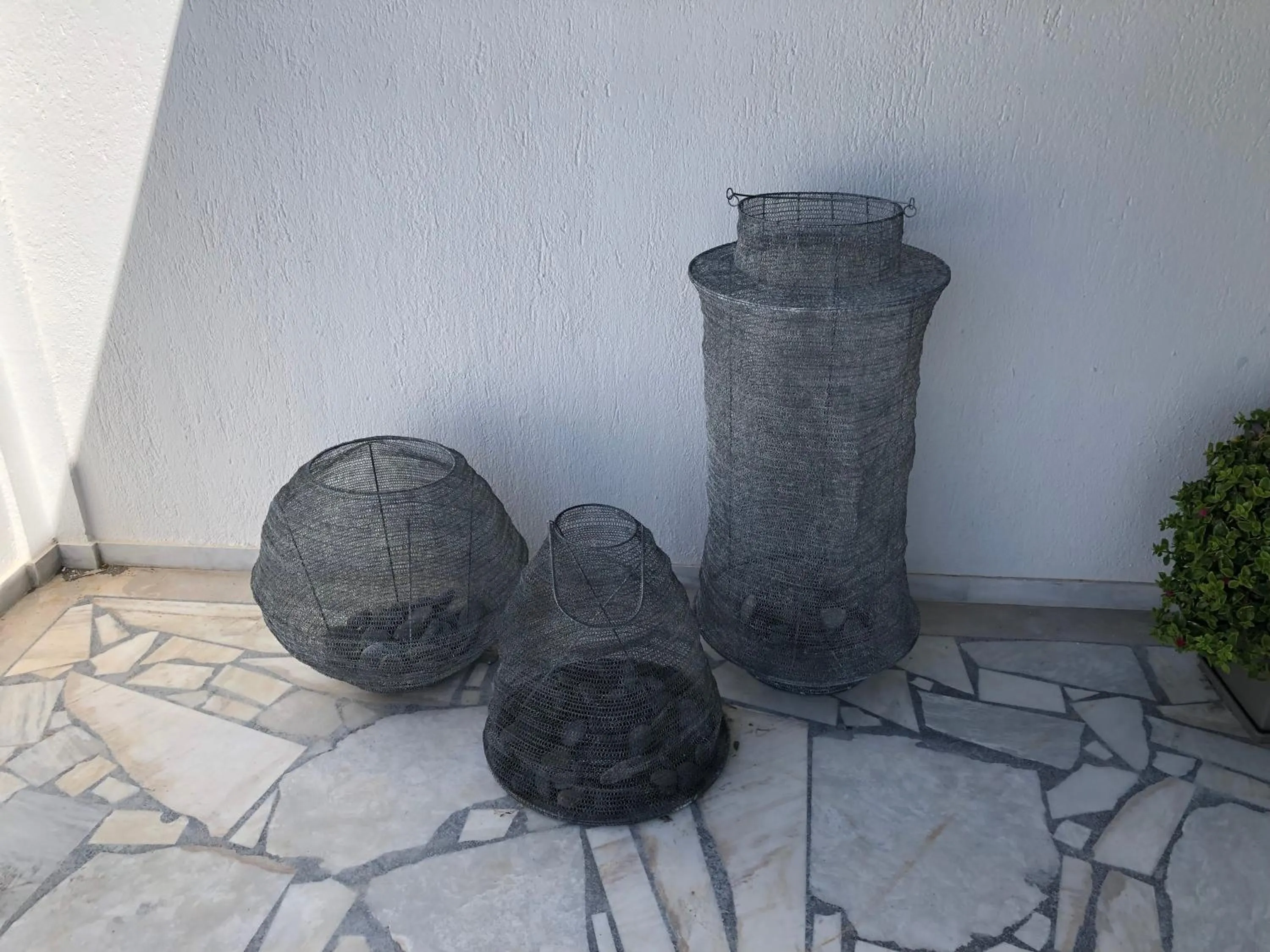 Black Coast Santorini