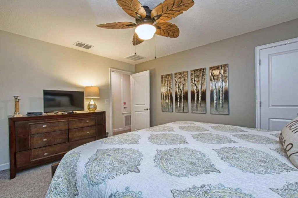 Property building, Bed in Champions Gate-5 Bed Townhouse W-Splashpool-4976Cg