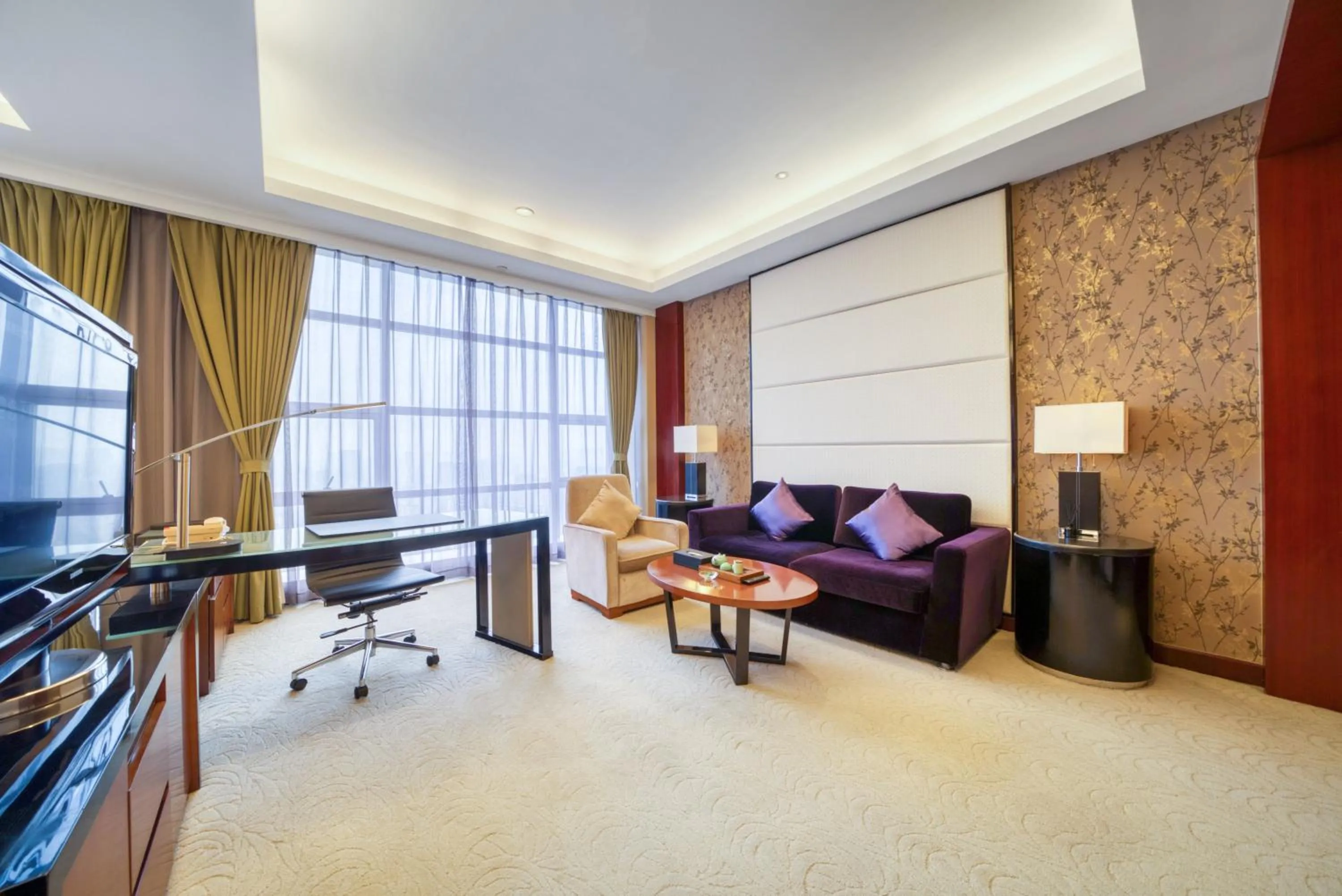 Living room in Hangzhou HaiWaiHai Hotel
