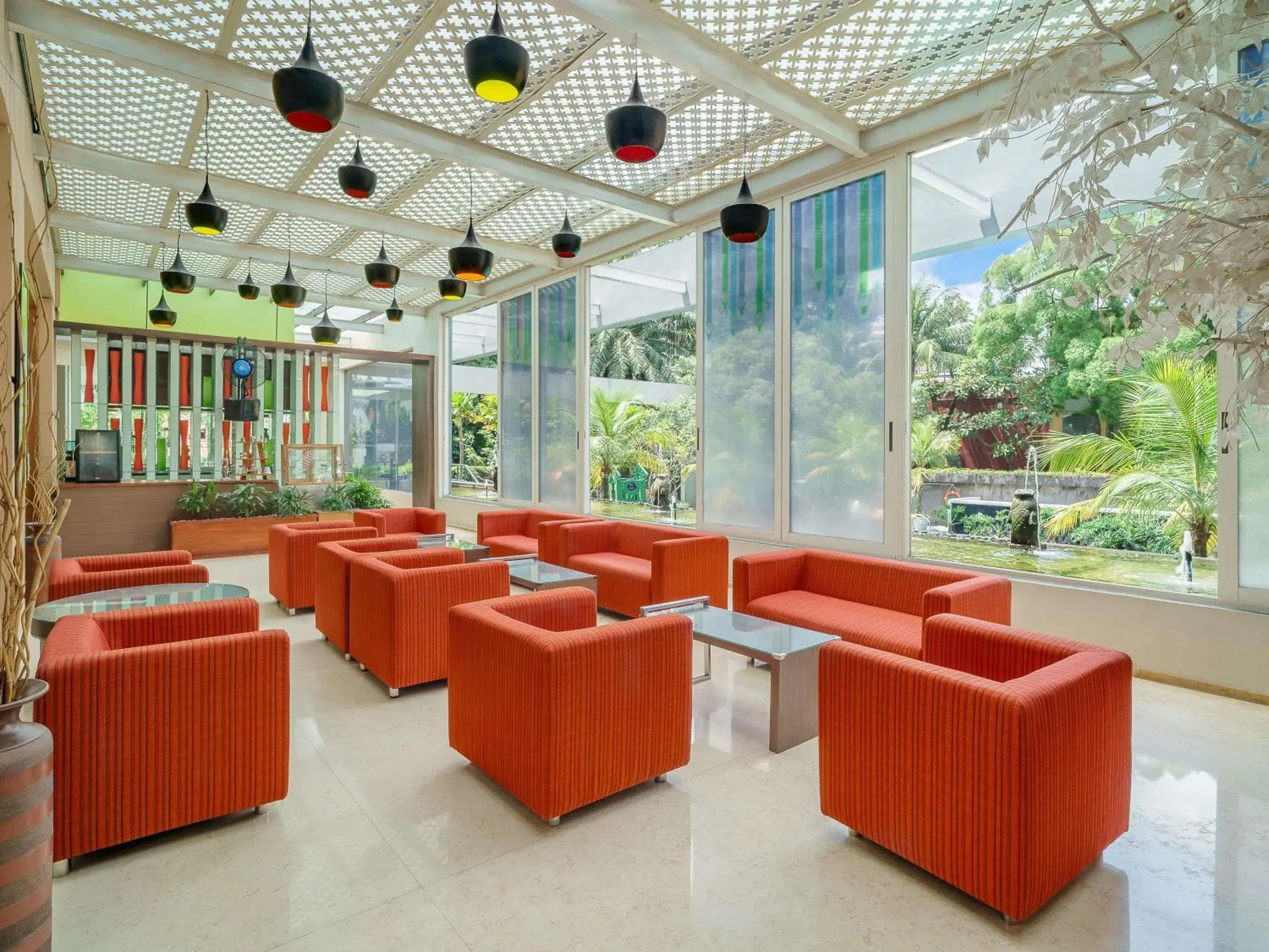 Lounge or bar in Ibis Styles Solo Lounge or bar in Ibis Styles Solo