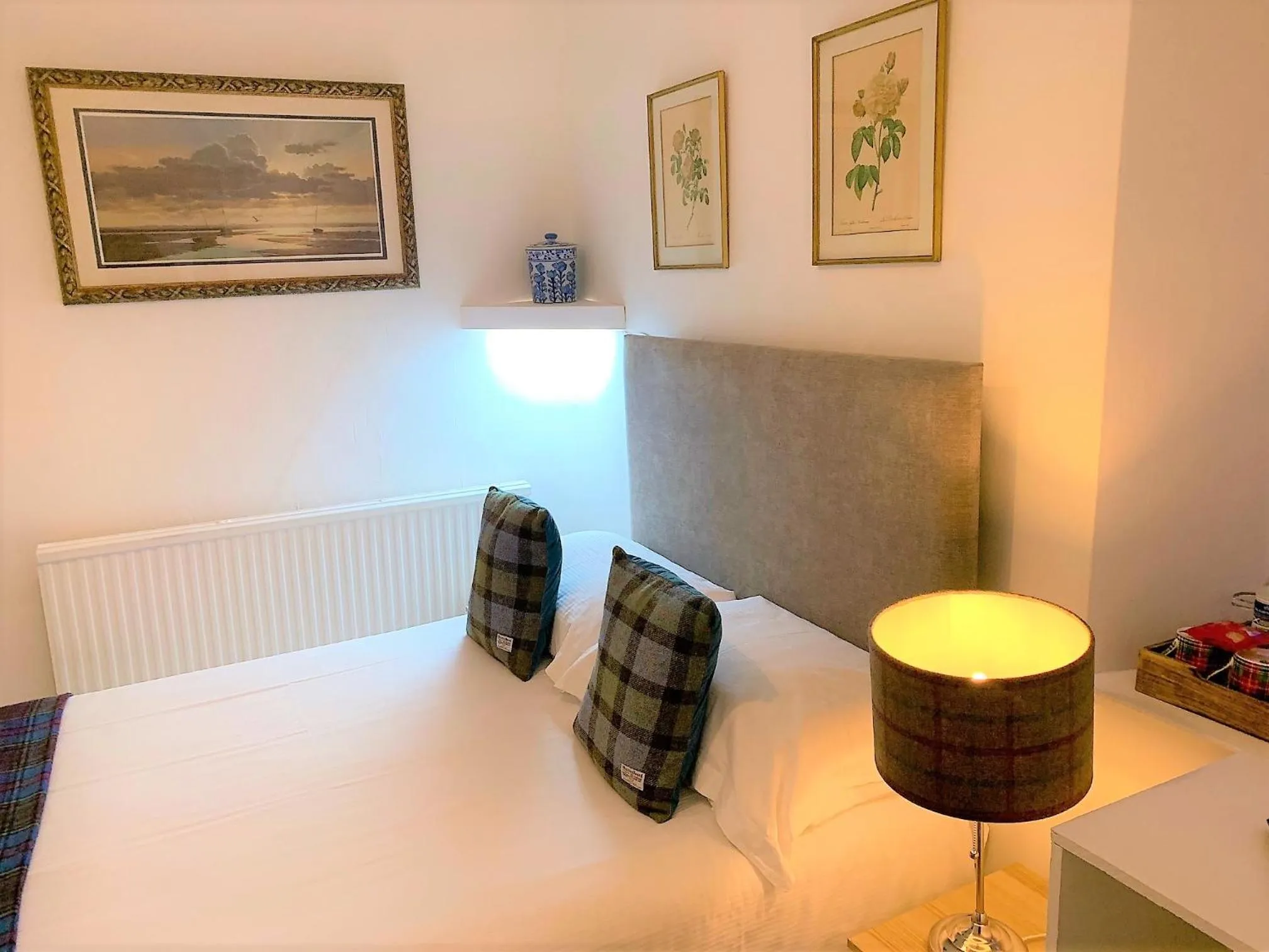 Photo of the whole room in Torrs Warren Country House Hotel