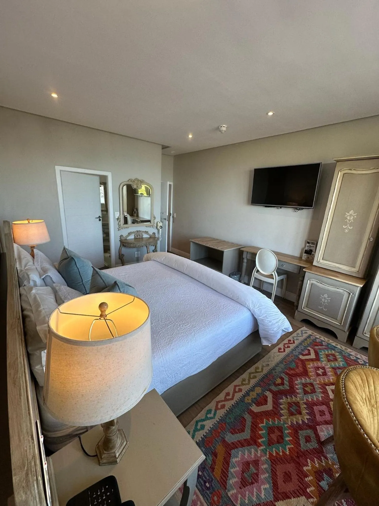 Bed in Hermanus Boutique Guest House